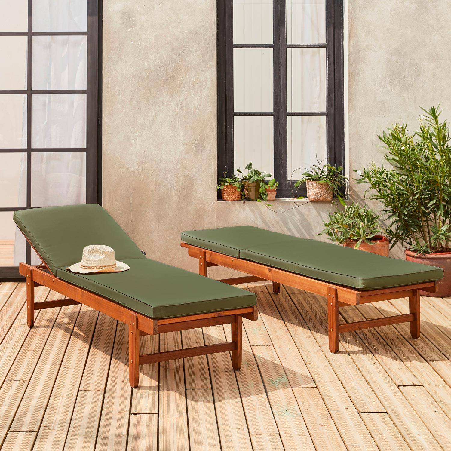 Set van 2 Acacia ligstoelen - Arequipa - Ligstoelen met kaki kussens en wielen, multi-positioneel Photo2