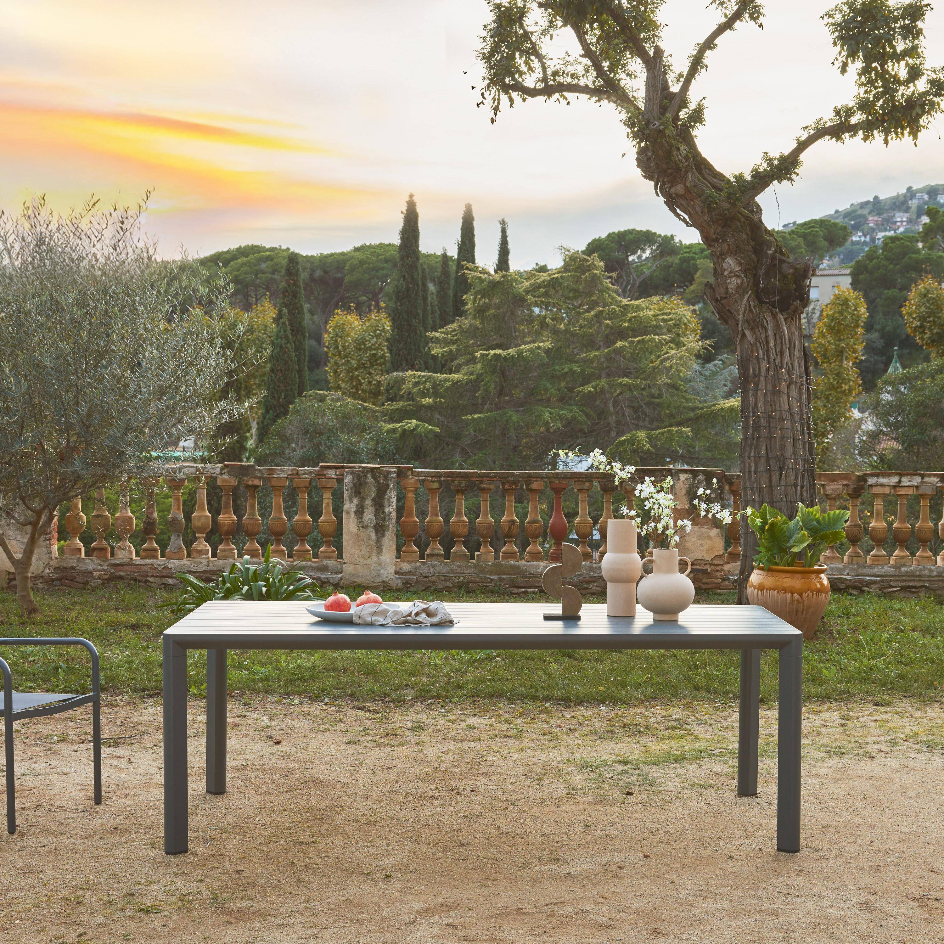 Table de jardin anthracite SACRAMENTO aluminium, 8 places, 220 x 100 x 75 cm Photo1