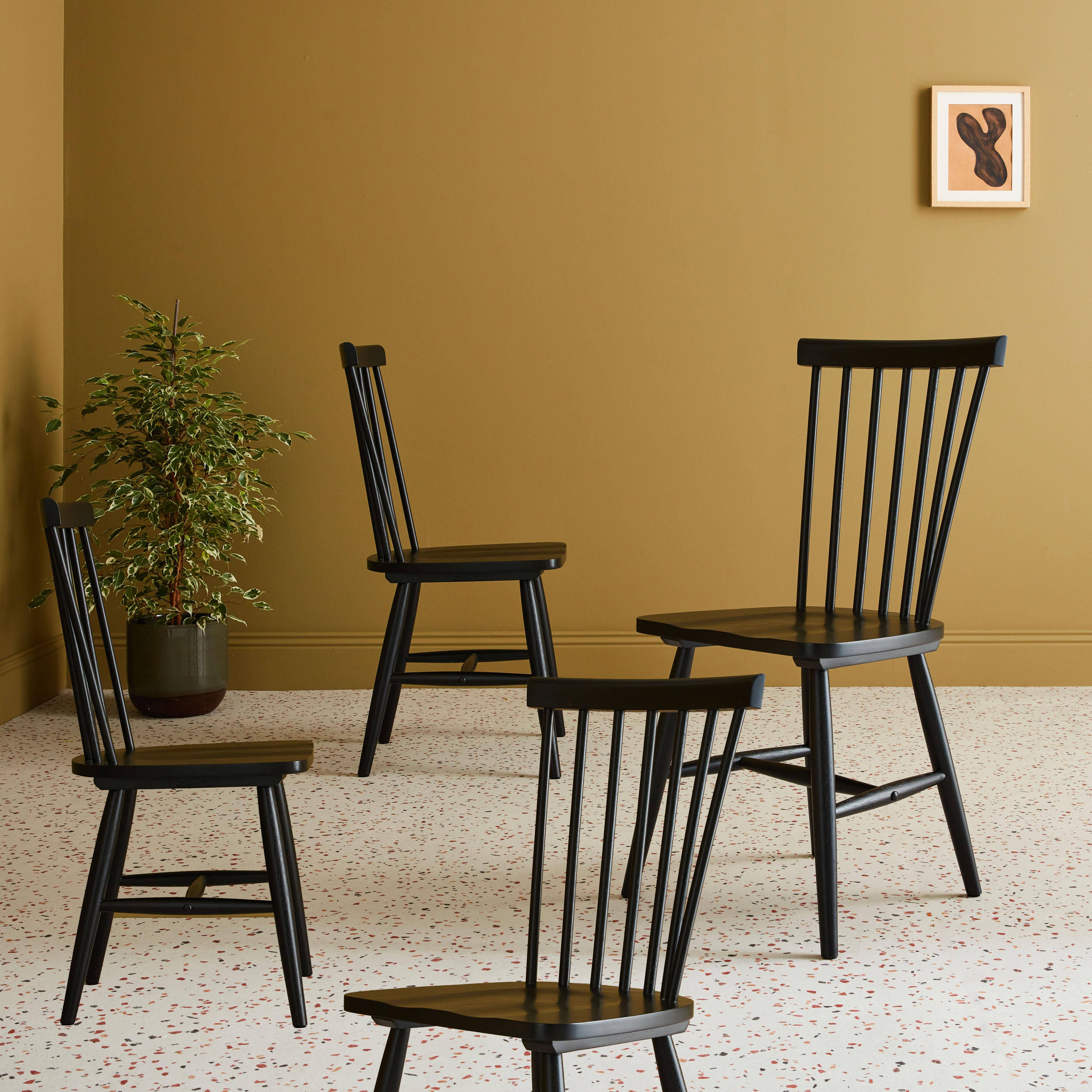 Lot de 4 chaises noires à barreaux en bois d'hévéa, ROMIE, L 50,8 x P 44,2 x H 90cm Photo1