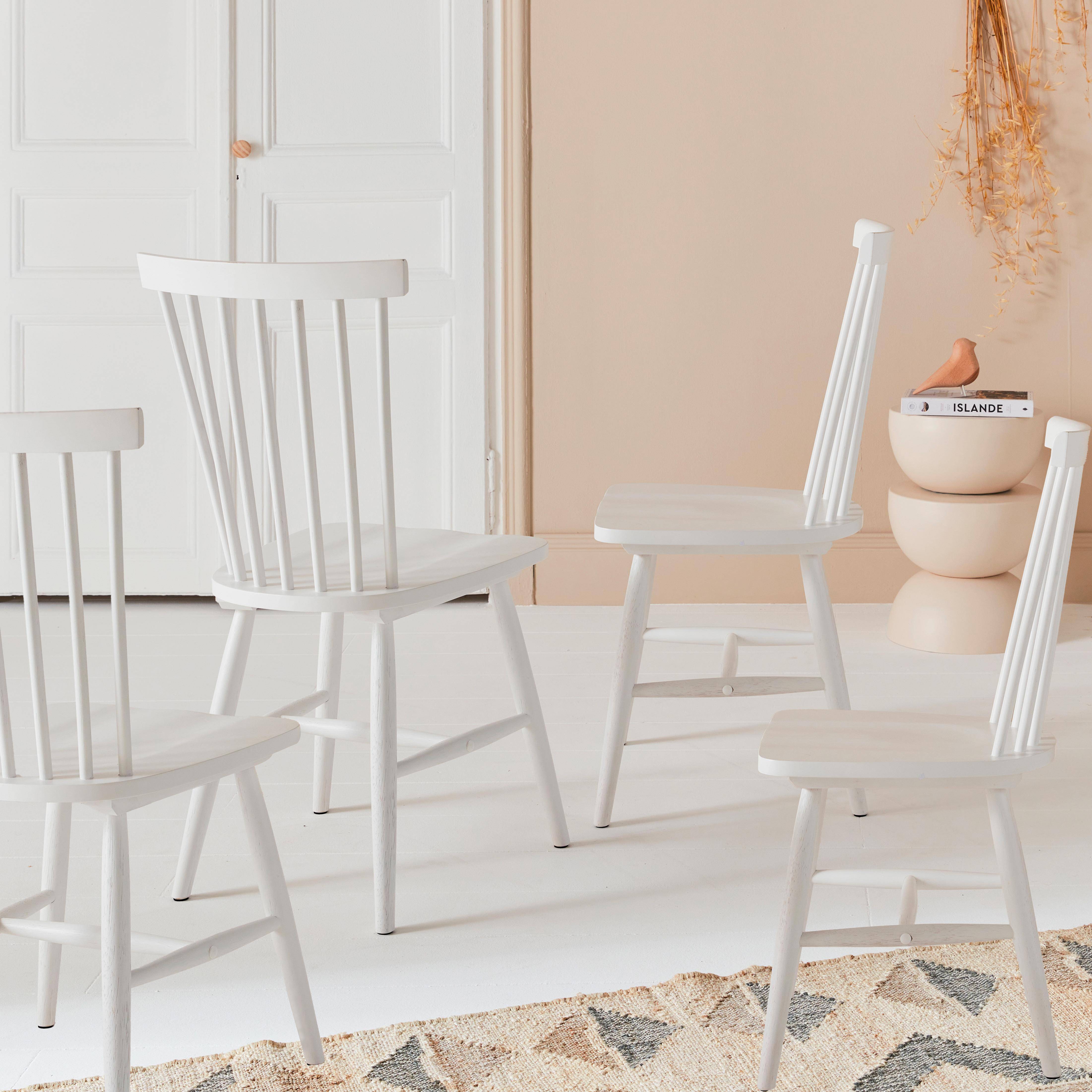 Lot de 4 chaises blanches à barreaux en bois d'hévéa, ROMIE, L 50,8 x P 44,2 x H 90cm Photo1