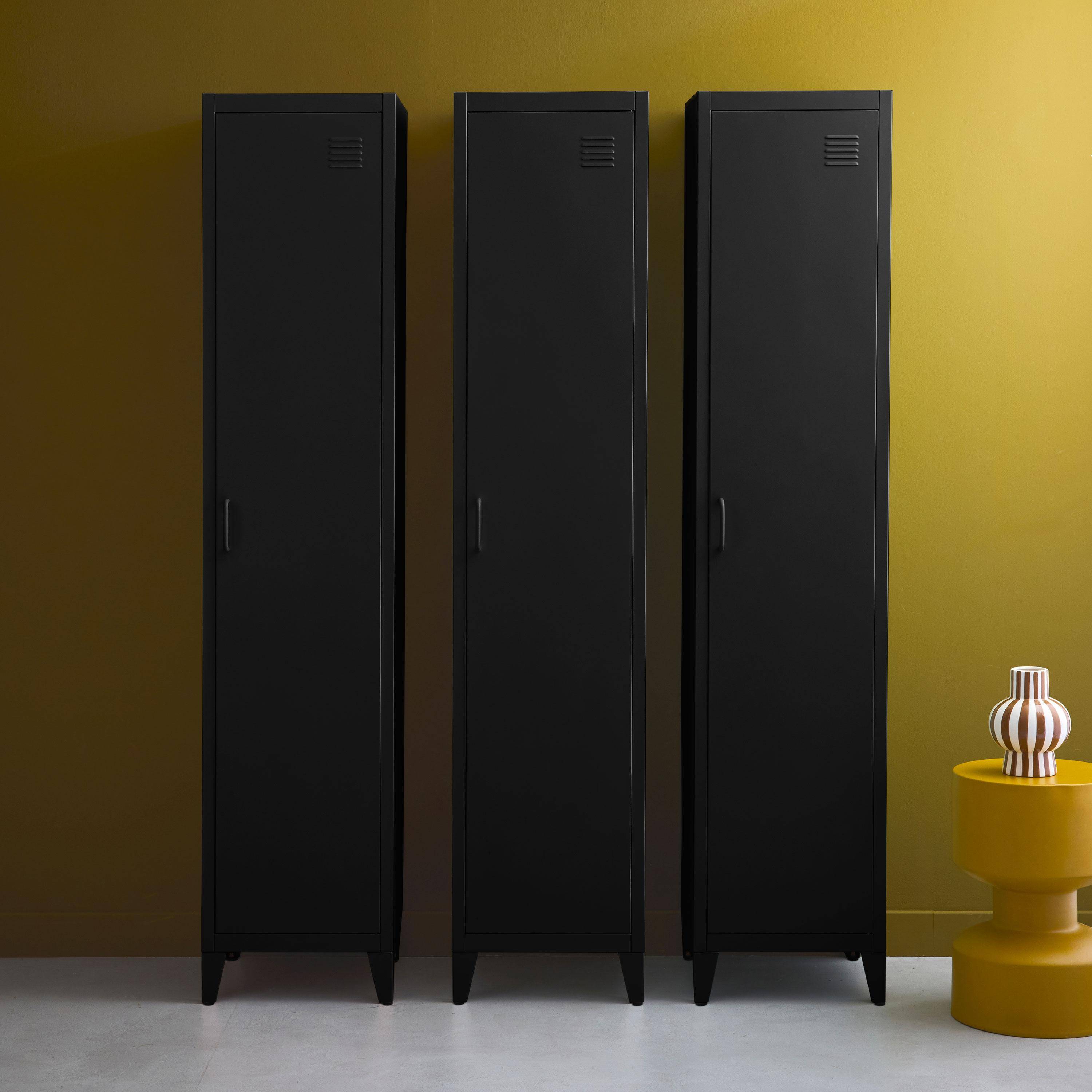 Armoire chambre en acier noir, 4 espaces de rangement, casier, L 180 x l 38 x H 38cm Photo1
