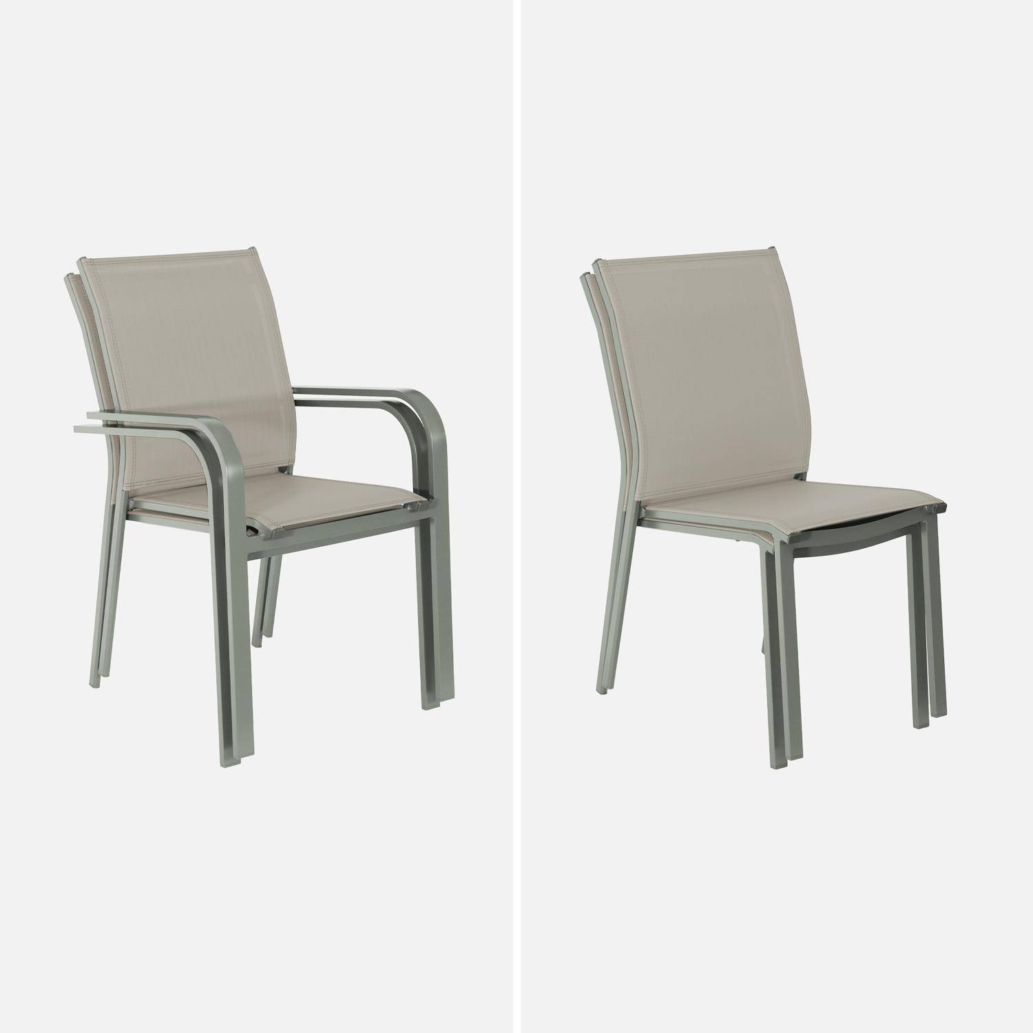 Uitschuifbare tuintafel van aluminium en kaki textileen, 8 stoelen, waarvan 2 met armleuning, 8 plaatsen, 236,5 x 100 x 75 cm Photo6