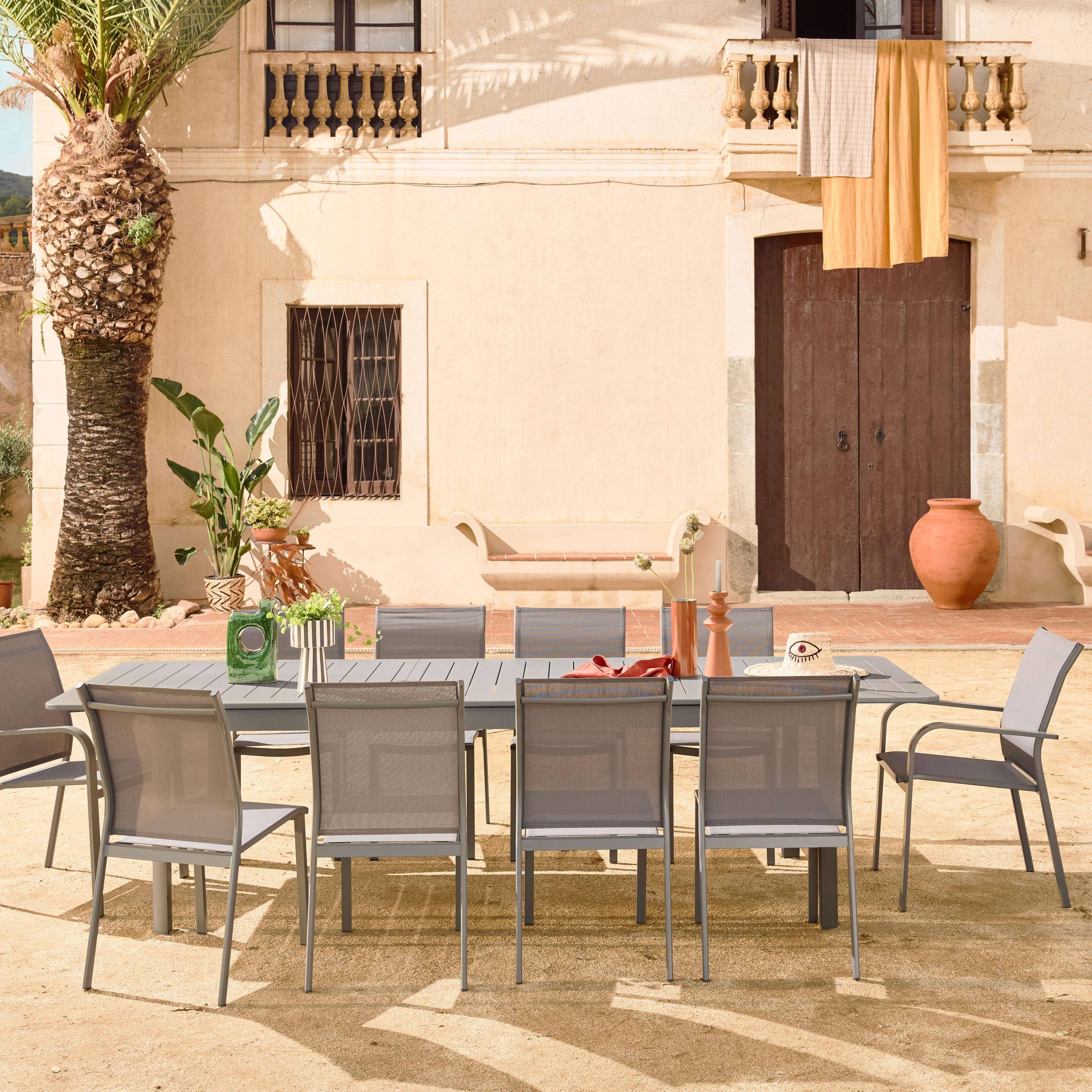 Table de jardin extensible aluminium et textilène anthracite, 8 chaises, 2 fauteuils, 10 places, 290 x 100 x 75 cm Photo1