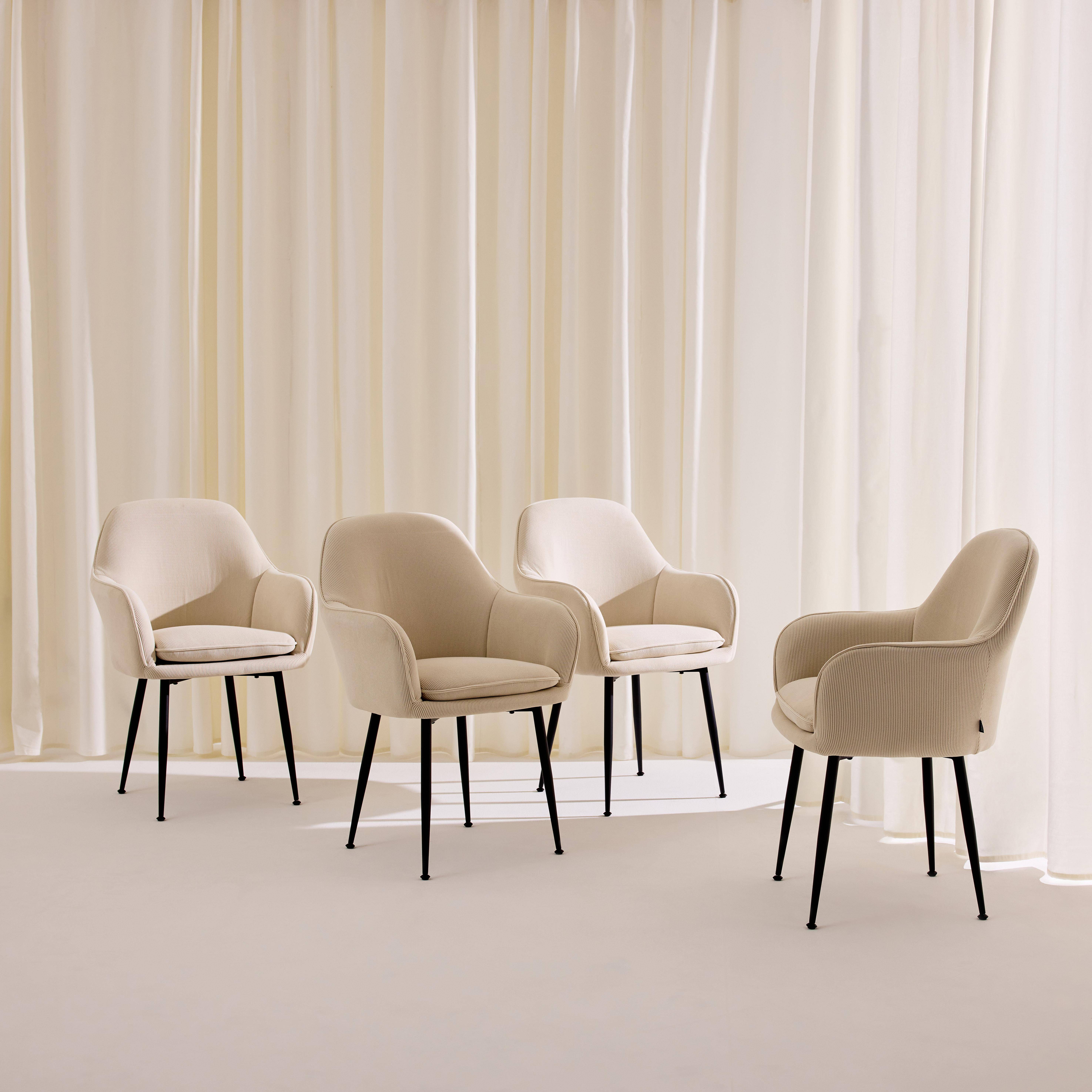 Lot de 4 fauteuils en velours côtelé blanc cassé et pieds en métal noir mat, L 57 x P 59 x H 84,5cm Photo2
