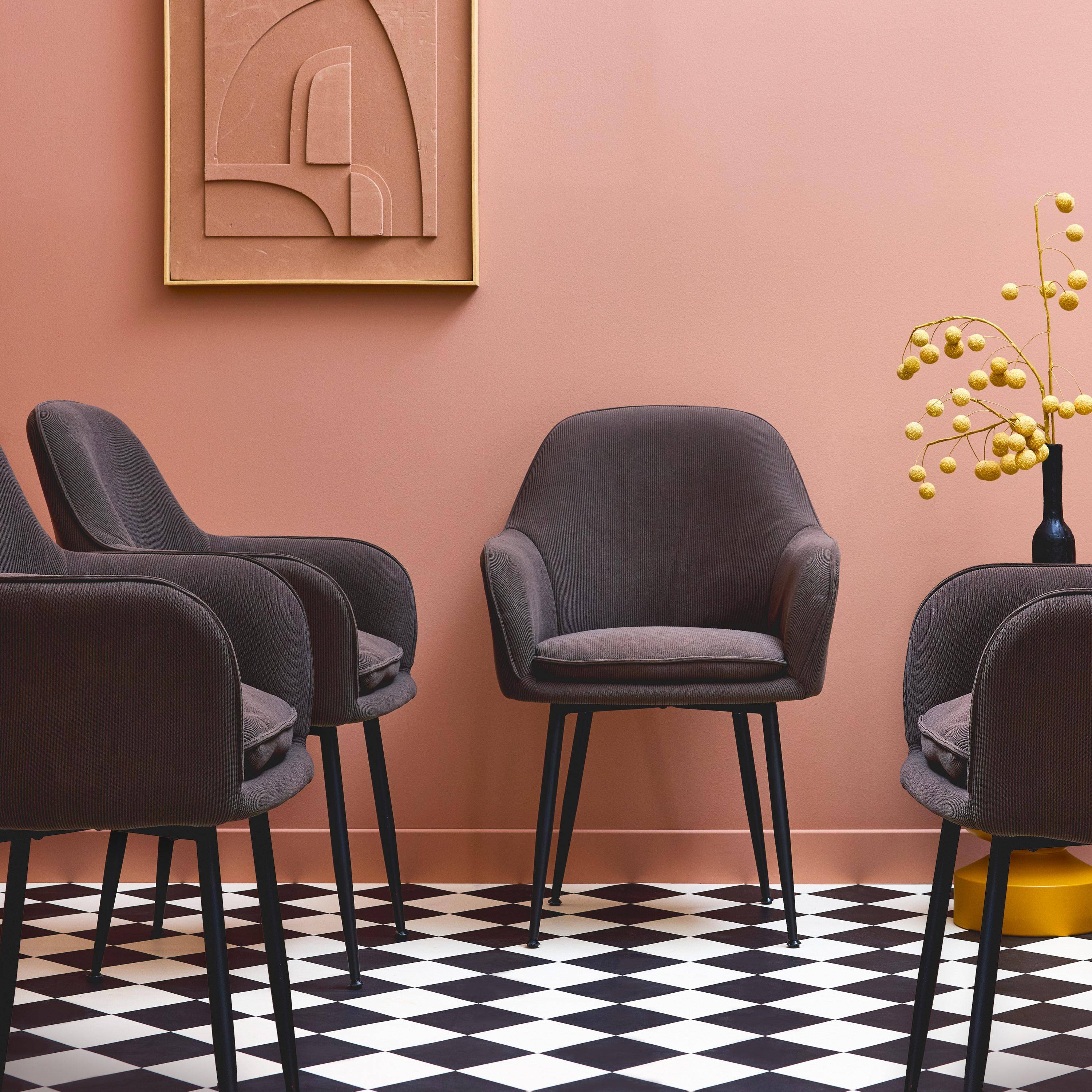 Set van 4 donkergrijze corduroy fauteuils met matzwarte metalen poten, B 57 x D 59 x H 84,5cm Photo1