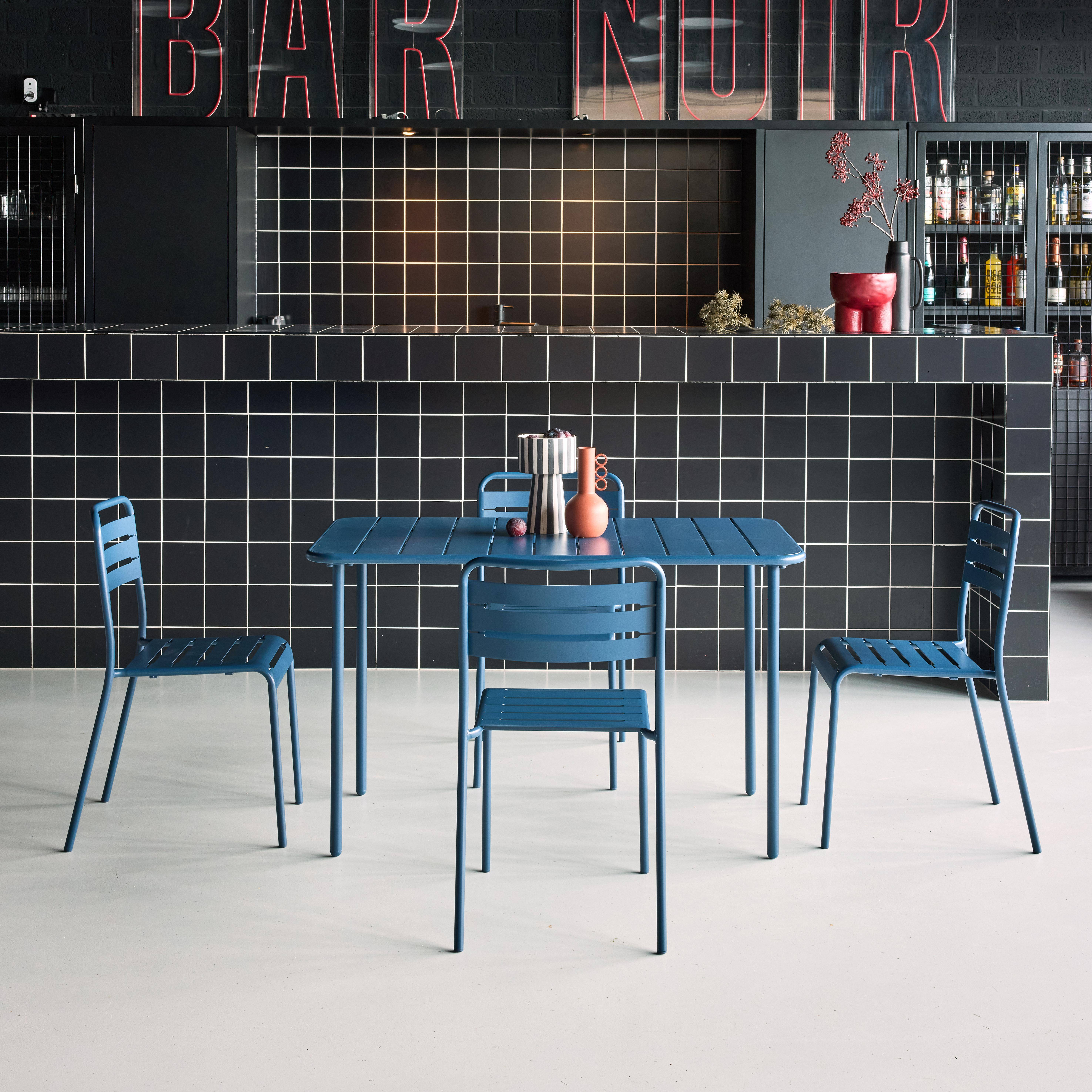 Table de jardin métal + 4 assises bleu marine en acier, Amelia, 120 x 70 x 72,5 cm,sweeek,Photo1