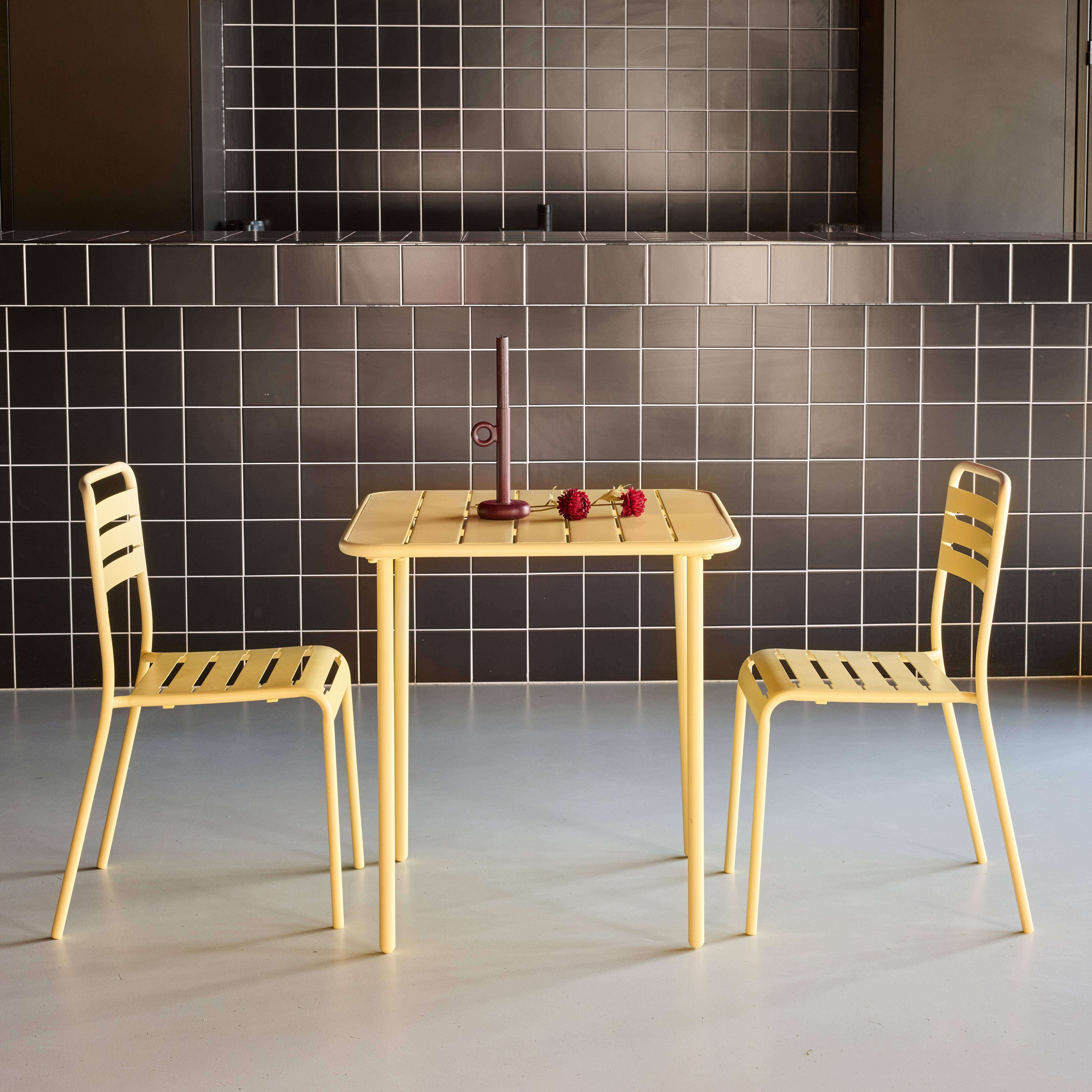 Set tavolo da giardino bistrot in metallo con 2 sedie Giallo - 70x70x72.5 cm,sweeek,Photo2