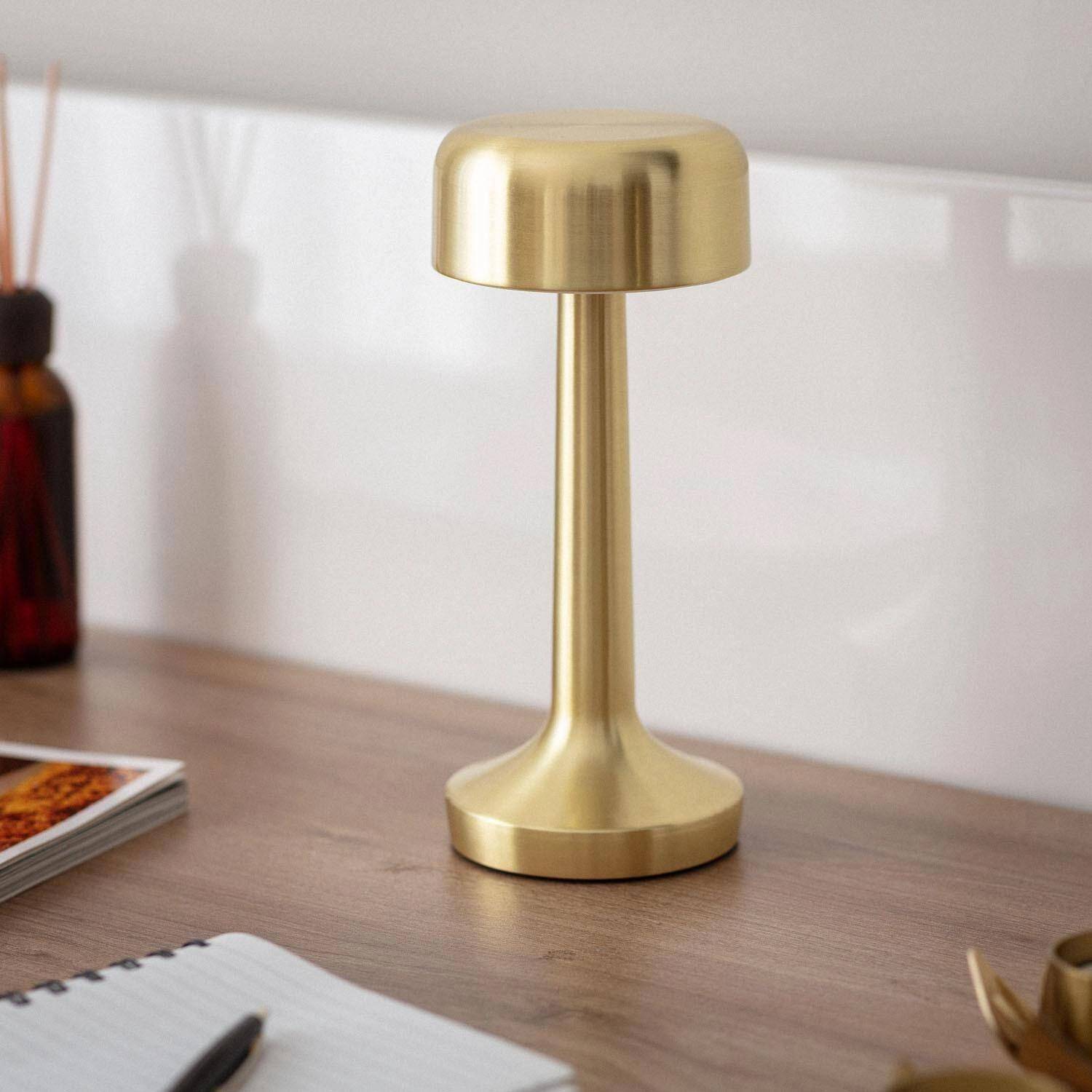 Lampada da tavolo interna LED metallo dorato, 9cm, David, 9x9x23 cm,sweeek,Photo1