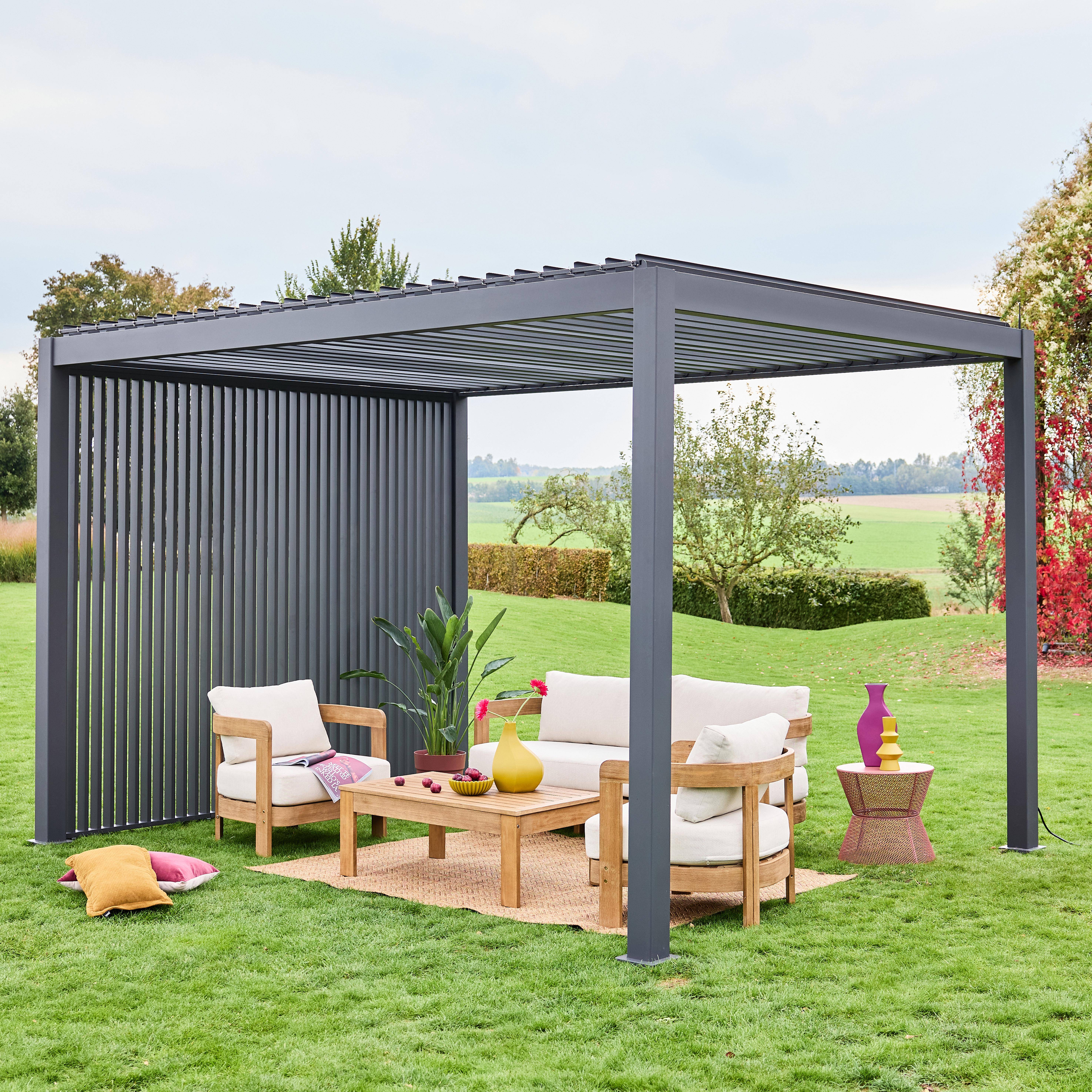 Bioklimatische Pergola Triomphe 3x4m mit 3 vertikalen Lamellenwänden 100 cm anthrazit Photo1