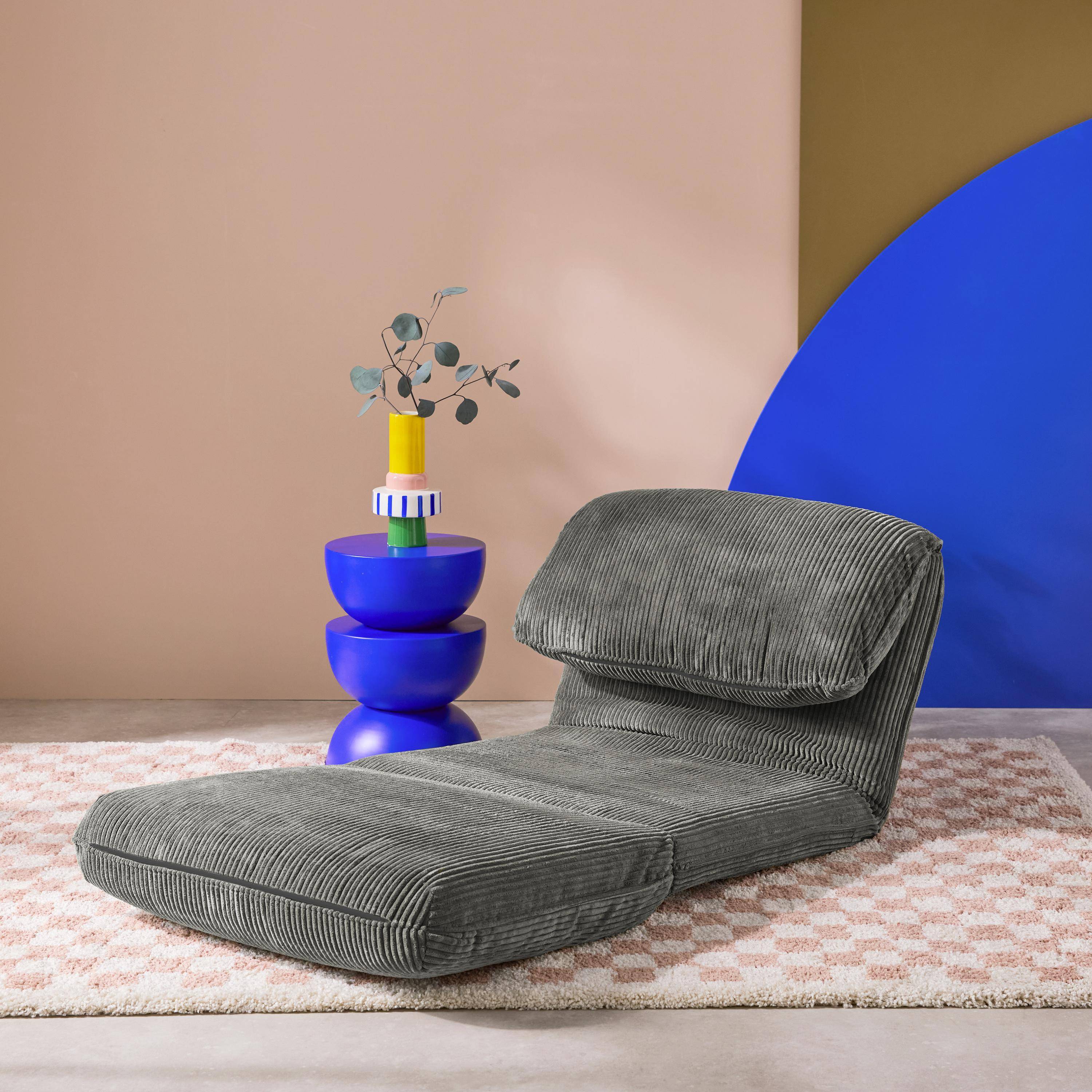 Sessel mit Schlaffunktion für 1 Person und breit geripptem Cordbezug in grau - Cosy,sweeek,Photo2