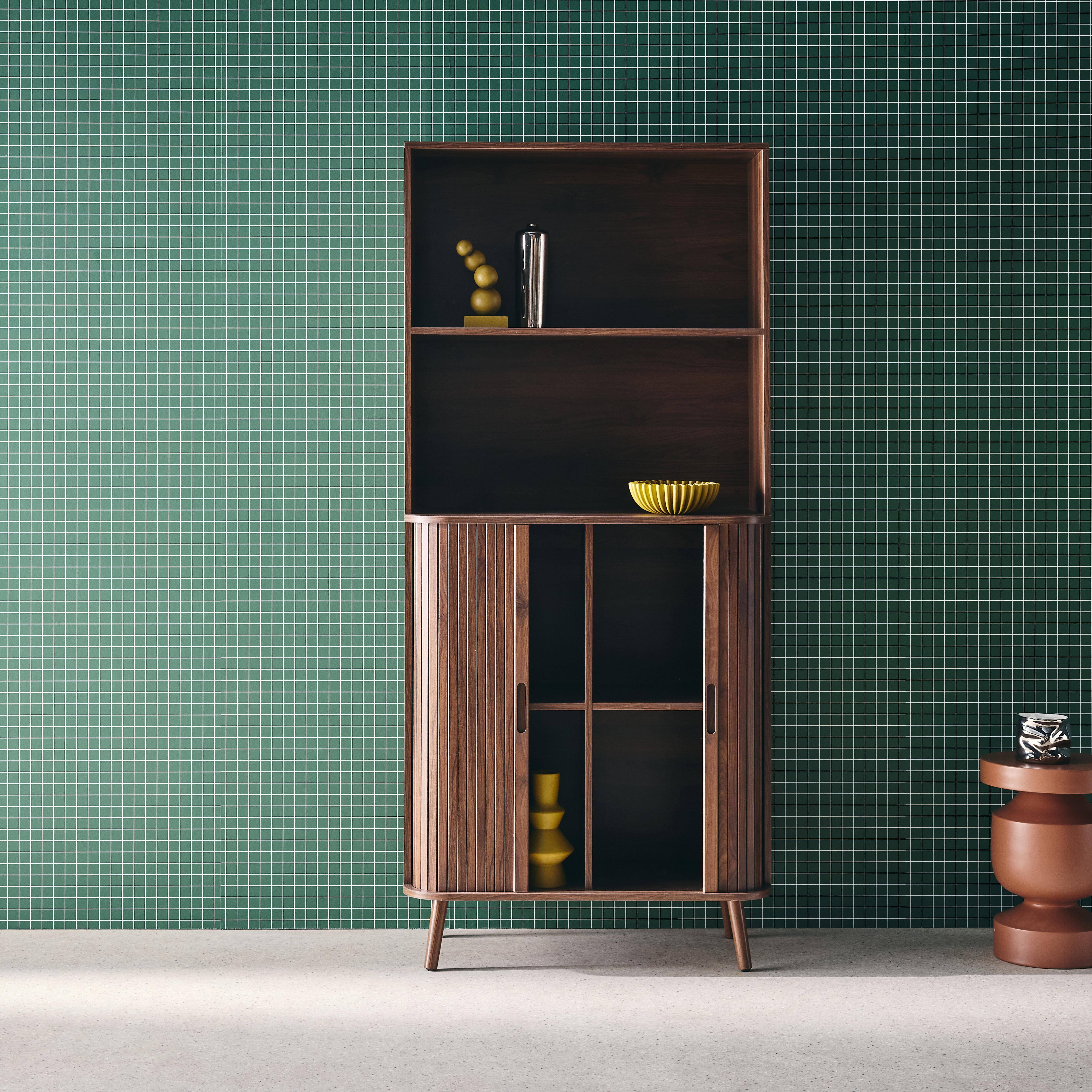 Boekenkast gegroefd houteffect 2 schuifdeuren 4 niveaus walnoot L 80 x B 45 x H 180cm - Legacy Photo2