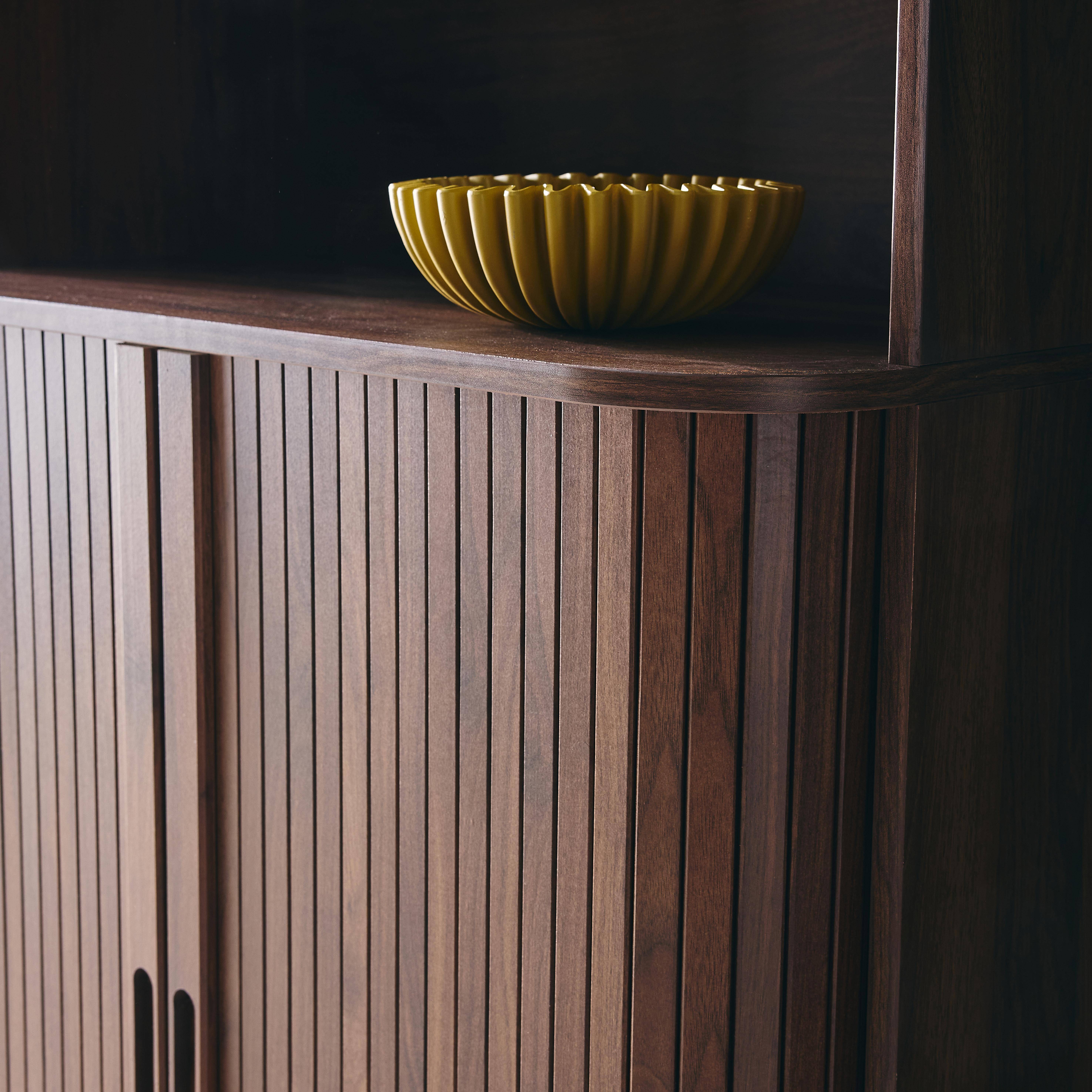 Boekenkast gegroefd houteffect 2 schuifdeuren 4 niveaus walnoot L 80 x B 45 x H 180cm - Legacy,sweeek,Photo4