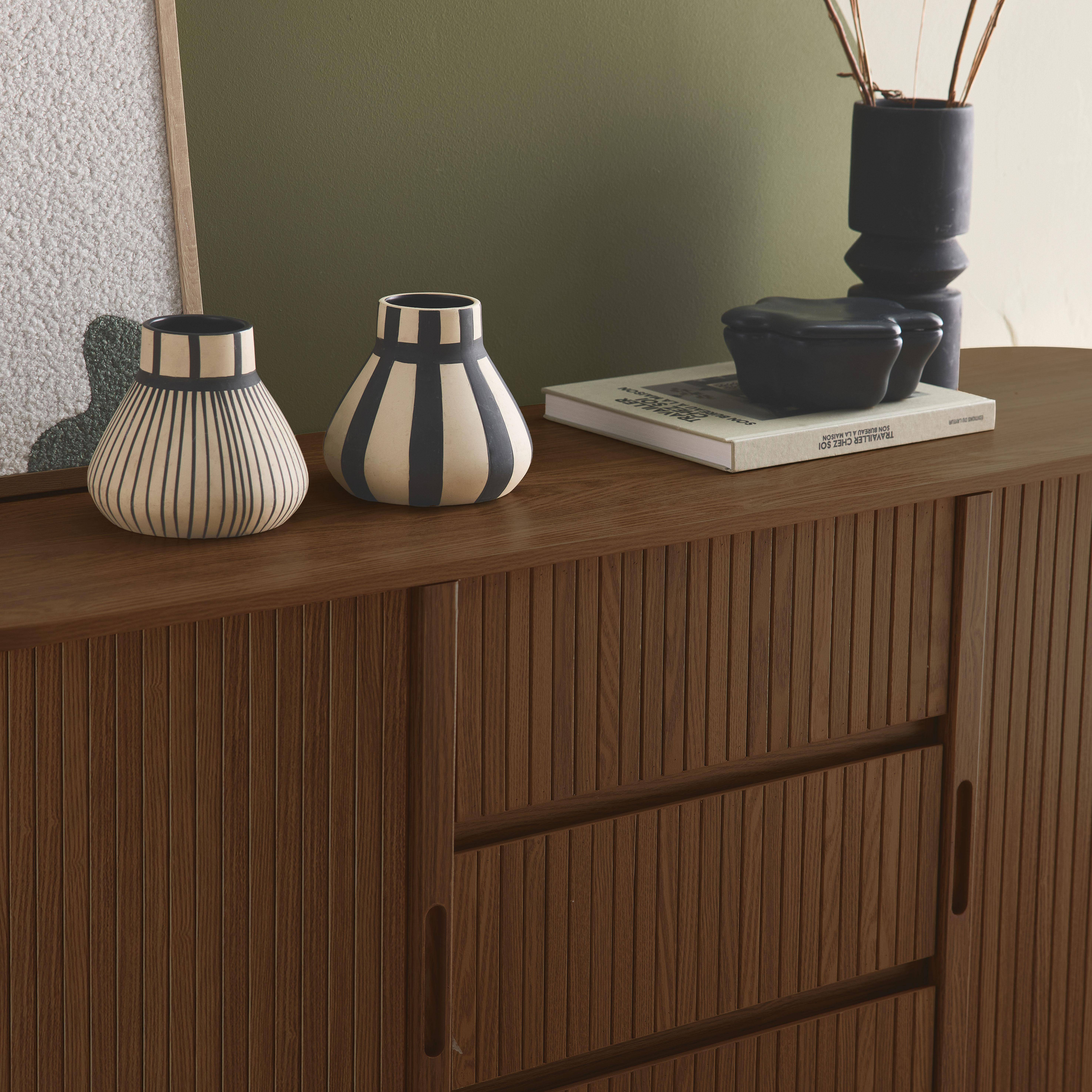 Scandinavisch dressoir gegroefd houteffect met 2 schuifdeuren en 3 lades walnoot L 150 x B 40 x H 79cm - Legacy,sweeek,Photo2