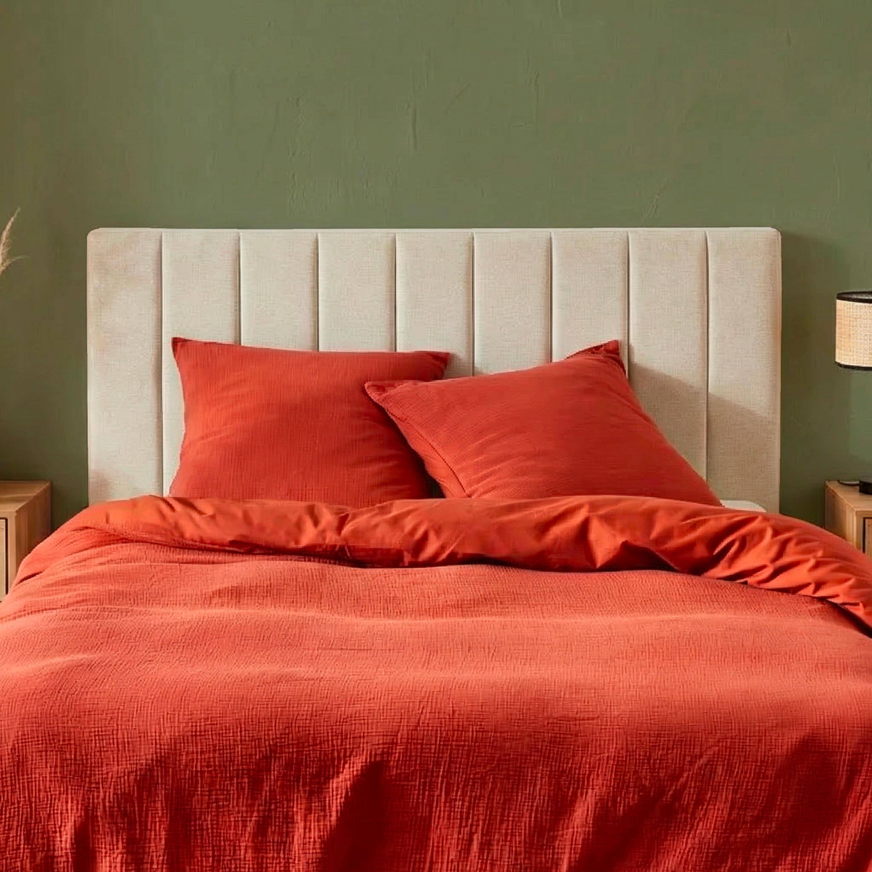Corredocasa - Set Completo di Lenzuola e Federe da Letto Matrimoniale Tinta Unita in Microfibra (Colori Assortiti) (Rosso