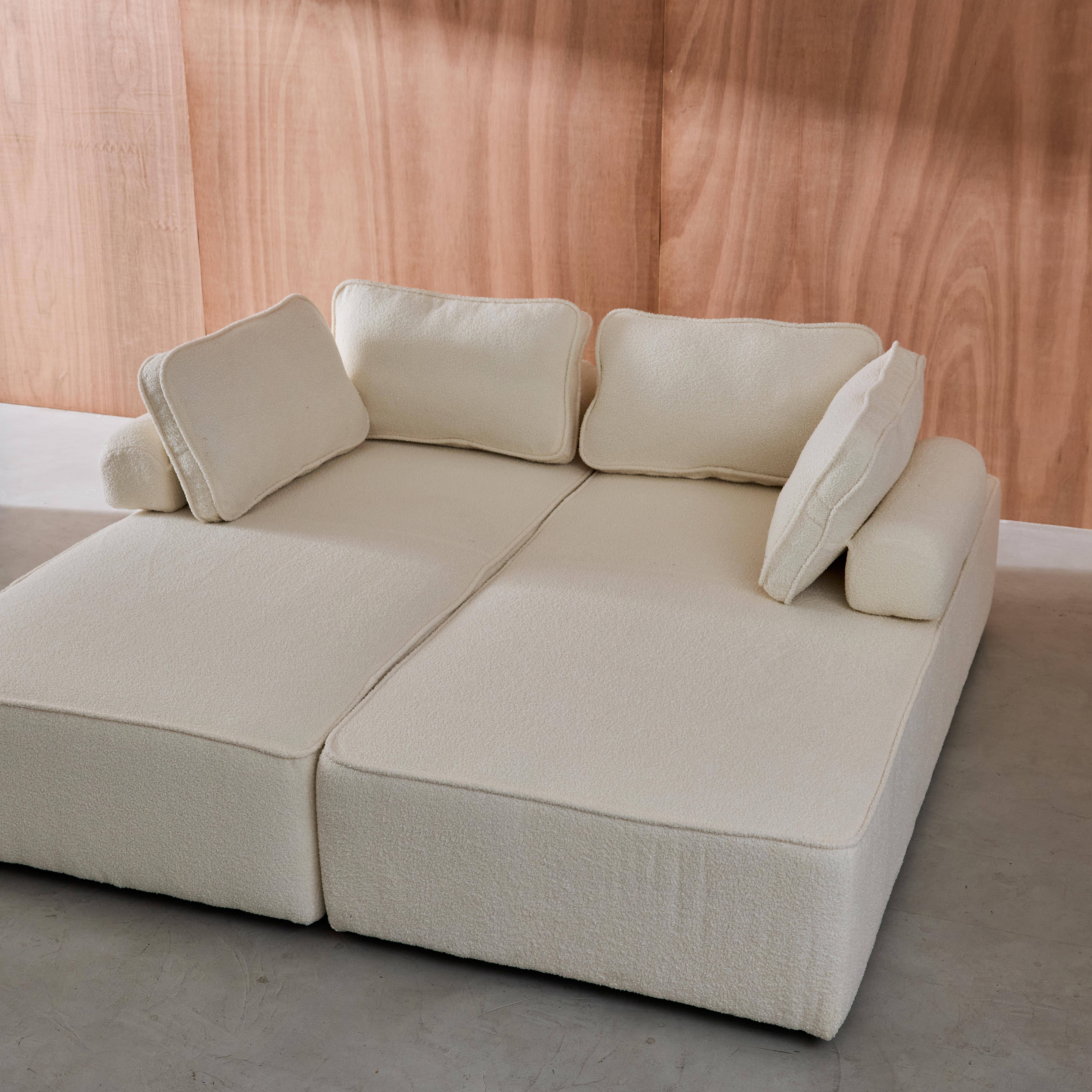 2er-Set modulare 2-Sitzer Sofas Bouclé-Bezug creme