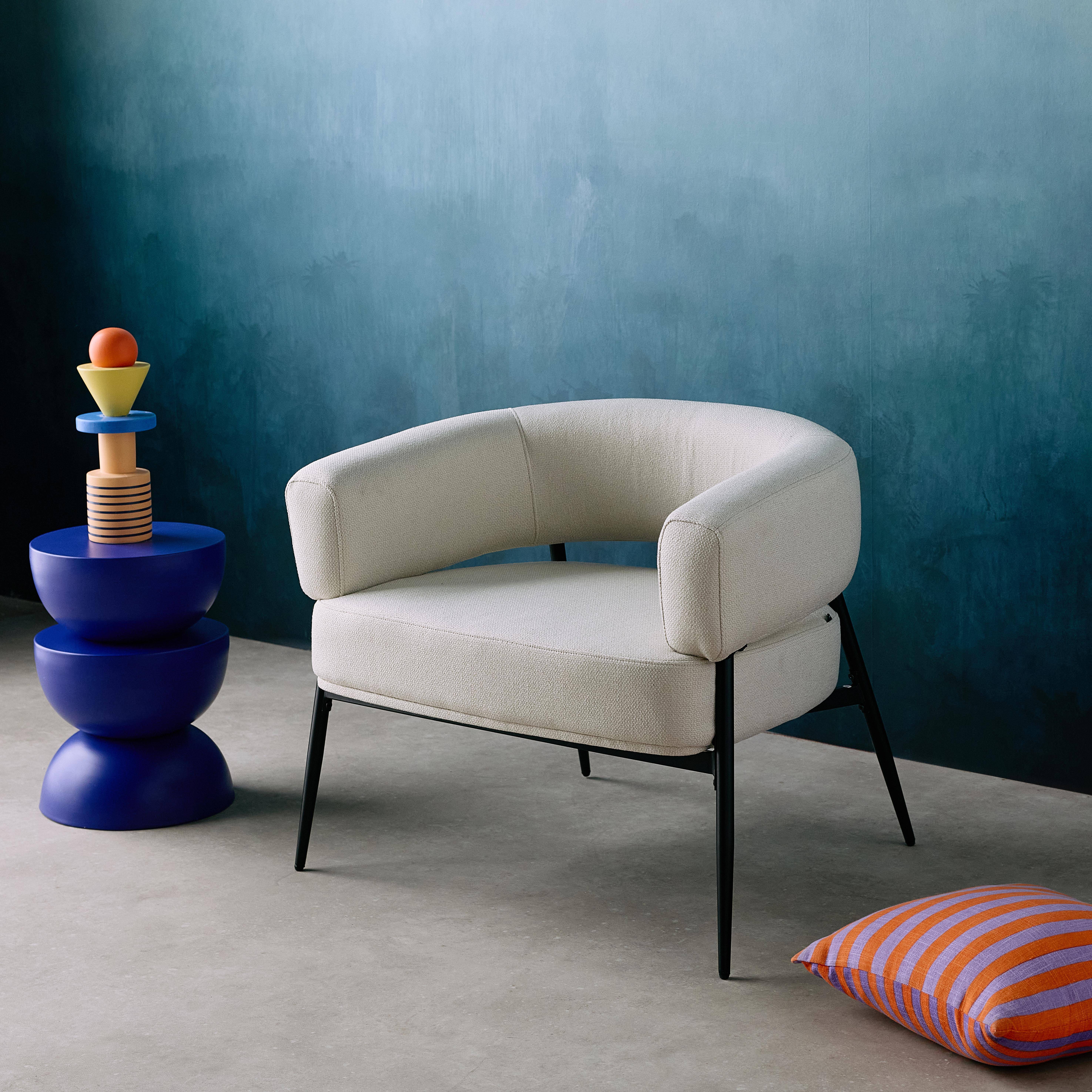 Fauteuil tissu blanc dossier incurvé piétement métal L 81,5 x P 72,5 x H 69 cm - Cristo Photo2