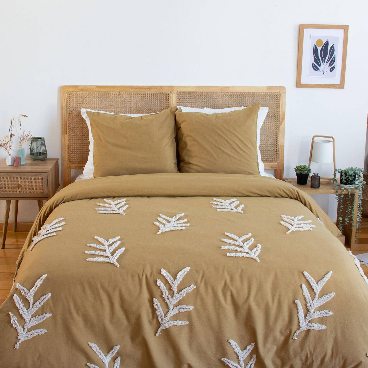 Parure de lit coton lavé tufté motifs végétaux 2 places moutarde, 1 housse 260x240cm + 2 taies 63x63cm Photo1