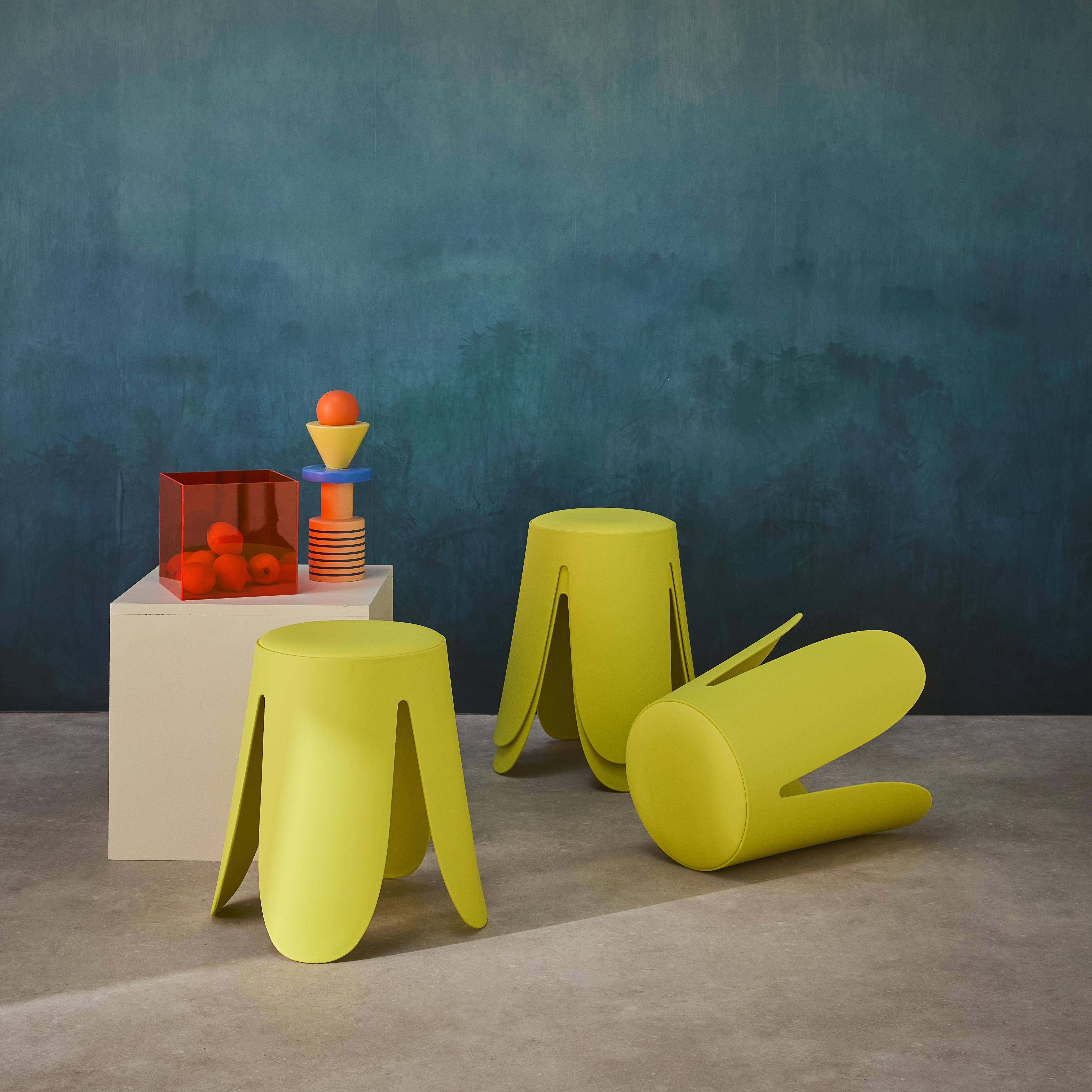 Bancos empilháveis de polipiel, set de 4, Niki, Amarelo, 44x44x46 cm Photo2
