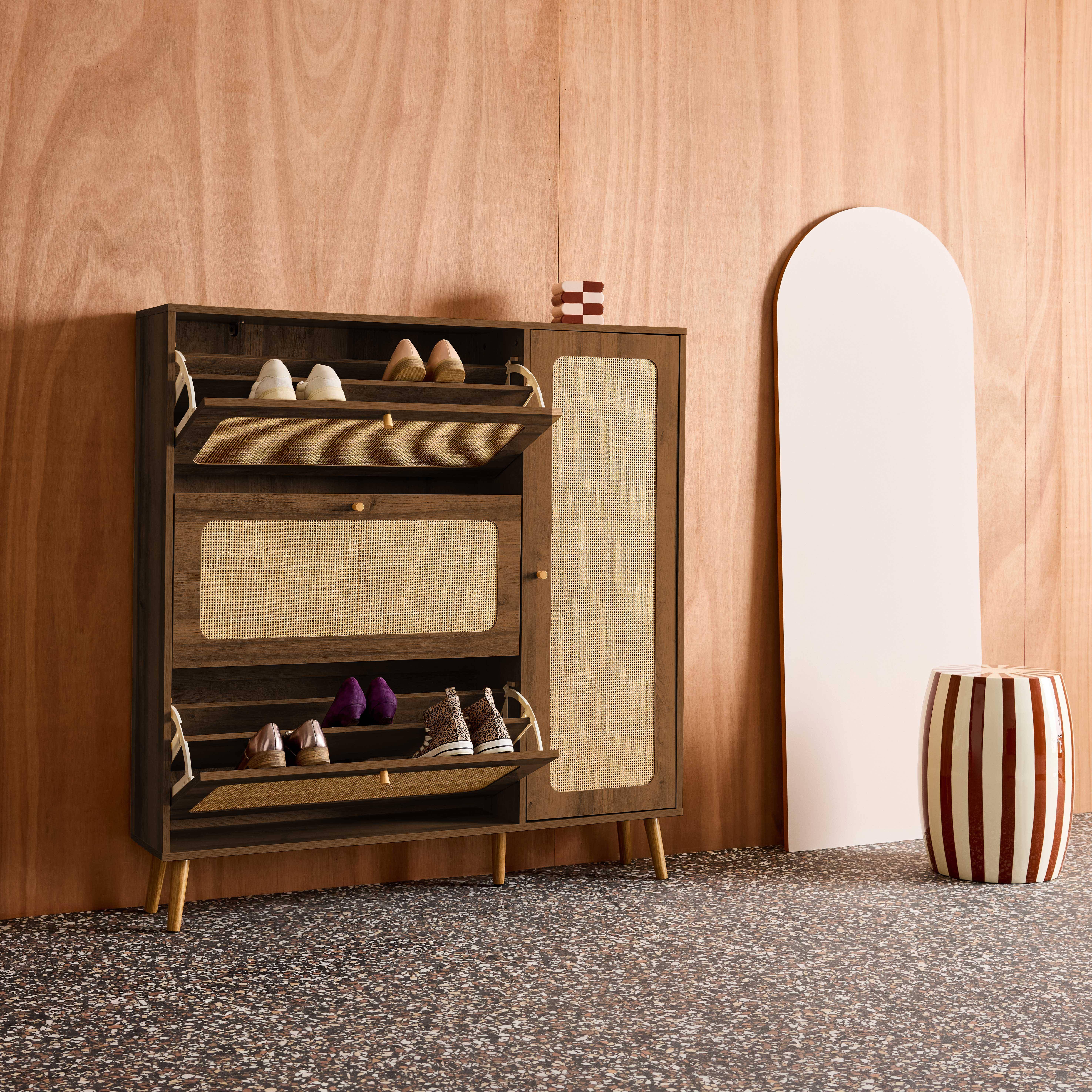 Schoenenkast Boheme met rotan en walnootkleurig houtdecor, 3 laden, 1 deur, voor 21 paar, 120 x 24 x 125 cm,sweeek,Photo3