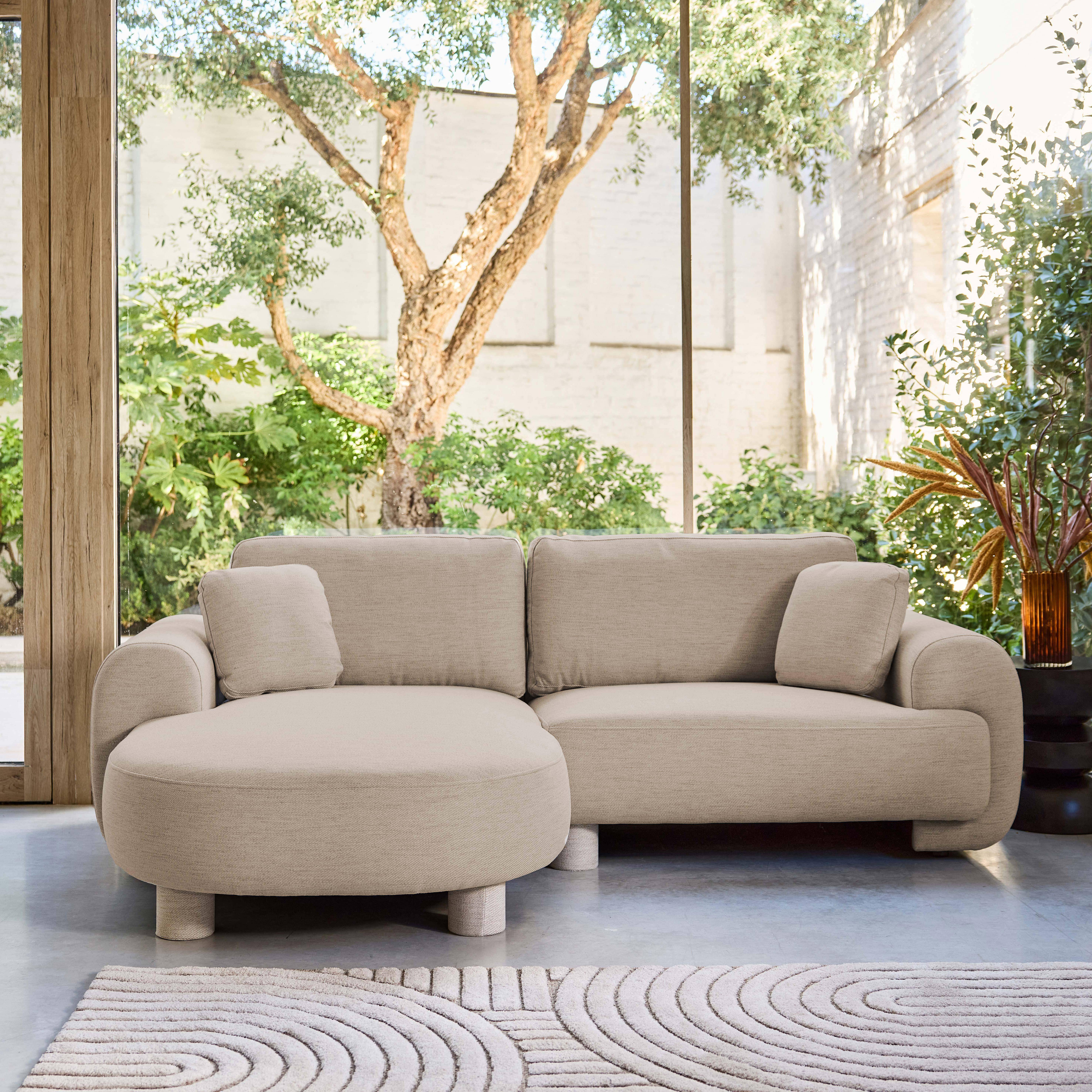 Canapé d'angle gauche 3 places tissu beige, pieds ronds L 231 x P 160 / 88 cm - Zenio Photo1