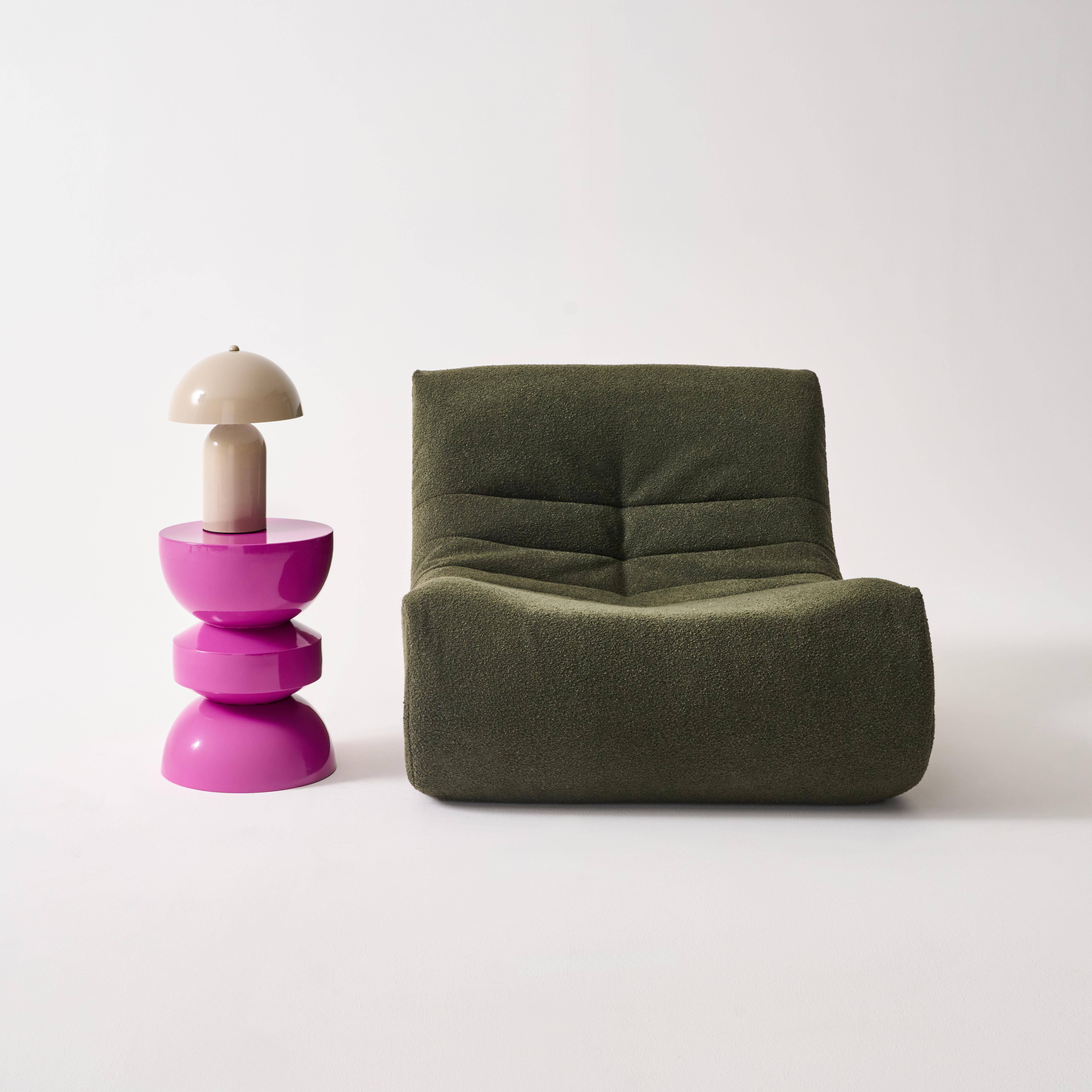 Table d'appoint, bout de canapé, table de chevet en métal effet glassy rose Assa, Ø32 x H 44,5cm,sweeek,Photo1