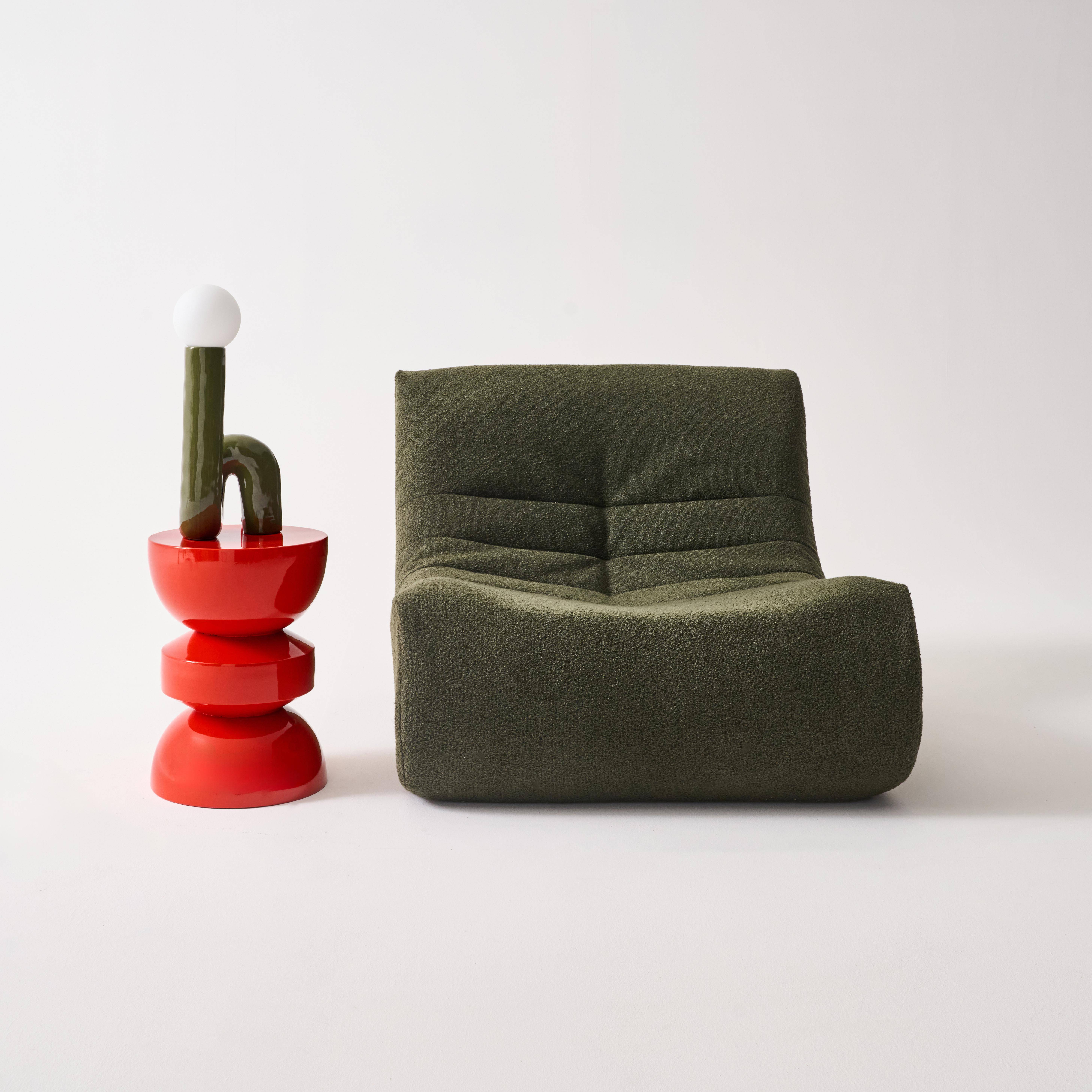 Table d'appoint, bout de canapé, table de chevet en métal effet glassy orange Assa, Ø32 x H 44,5cm Photo1