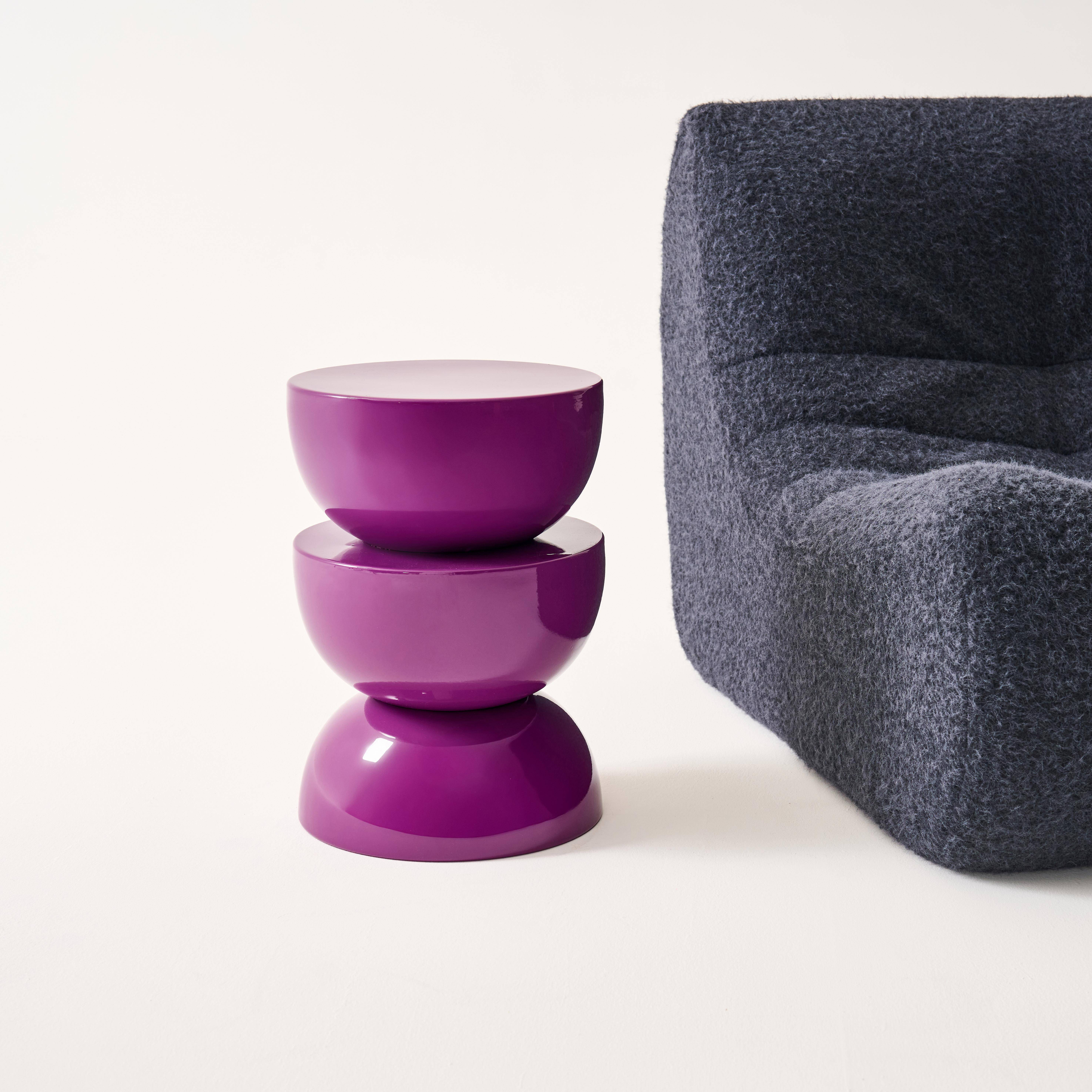 Table d'appoint, bout de canapé, table de chevet en métal effet glassy violet Coumba, Ø32 x H 46,5cm,sweeek,Photo3