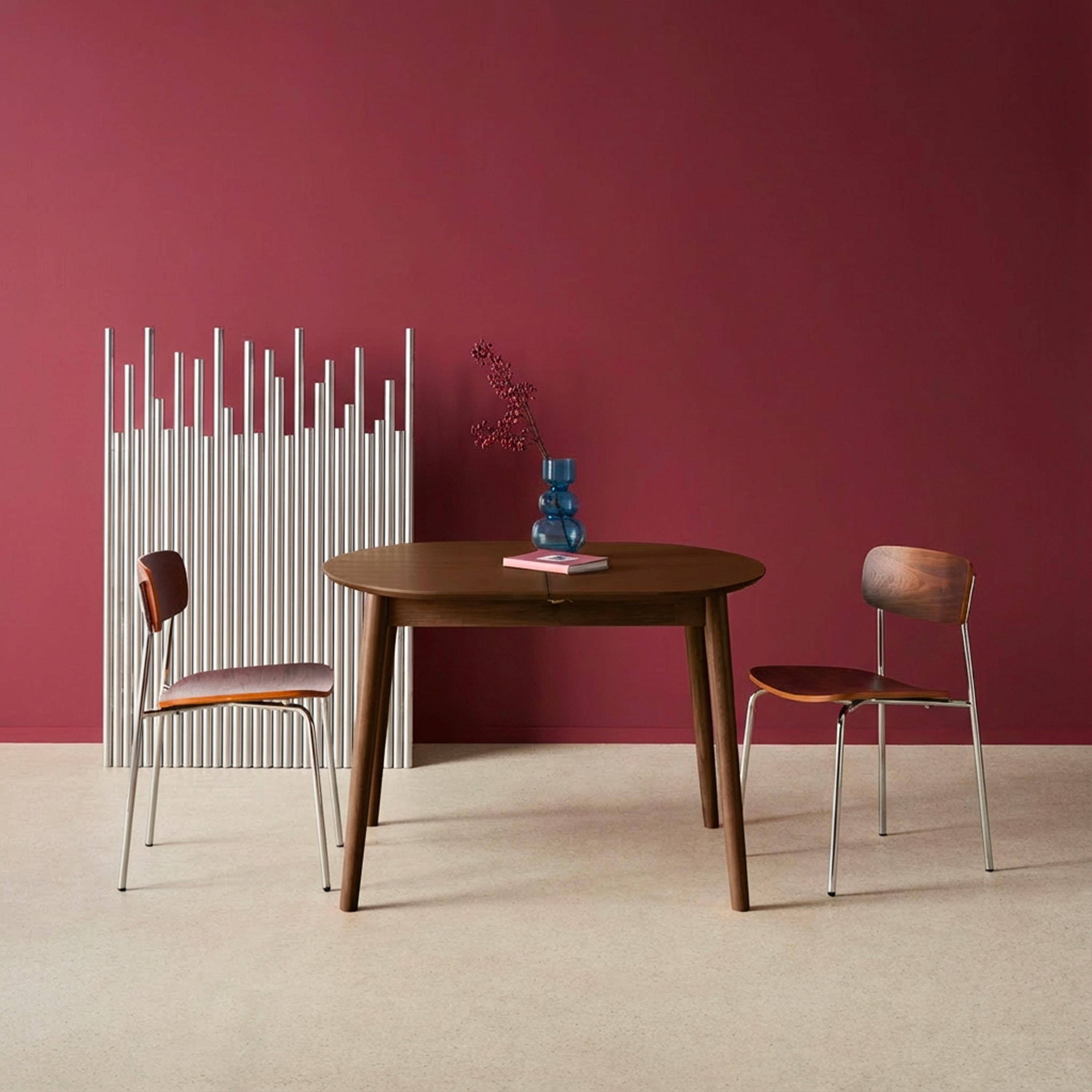 Ovale uitschuifbare eettafel van rubberhout en eikfineer 4-6 plaatsen walnoot 110 / 140 x 100 x 75 cm - Lisa,sweeek,Photo1