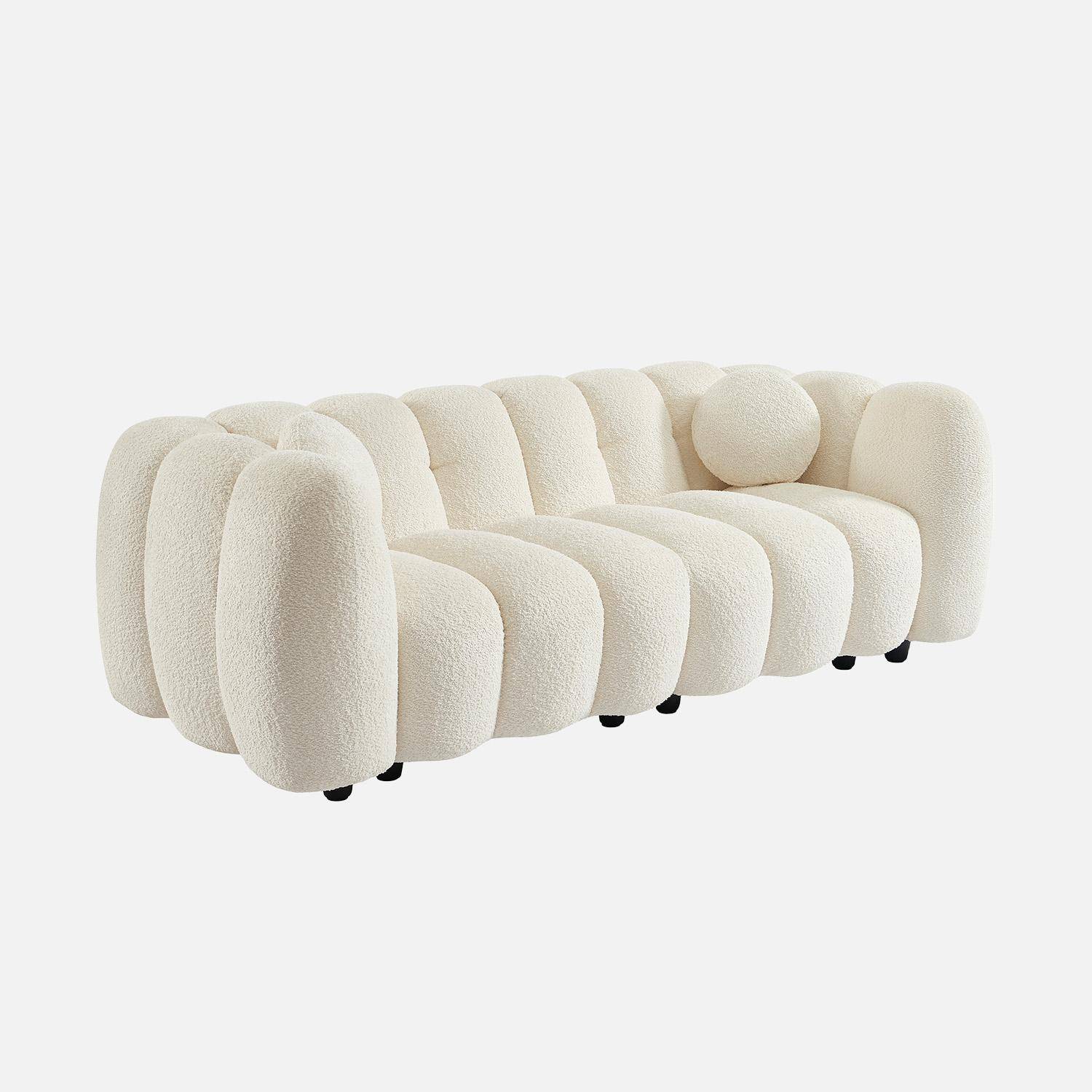 3-Sitzer-Sofa im Muscheldesign mit cremeweißem Bouclé-Bezug L 221 x T 100 x H 76 cm - Perla,sweeek,Photo2