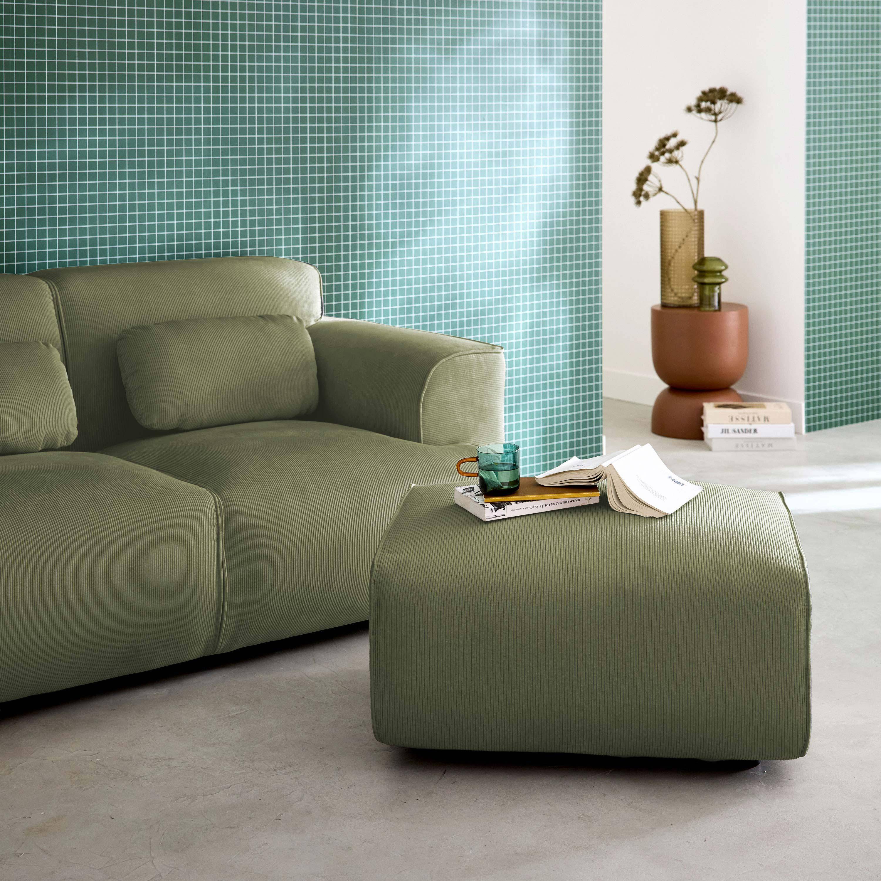 Pufa, podnóżek z sztruksu do sofy 2-osobowej w zielonym kolorze, dł. 76 x gł. 70 x wys. 41 cm - Wallas,sweeek,Photo2