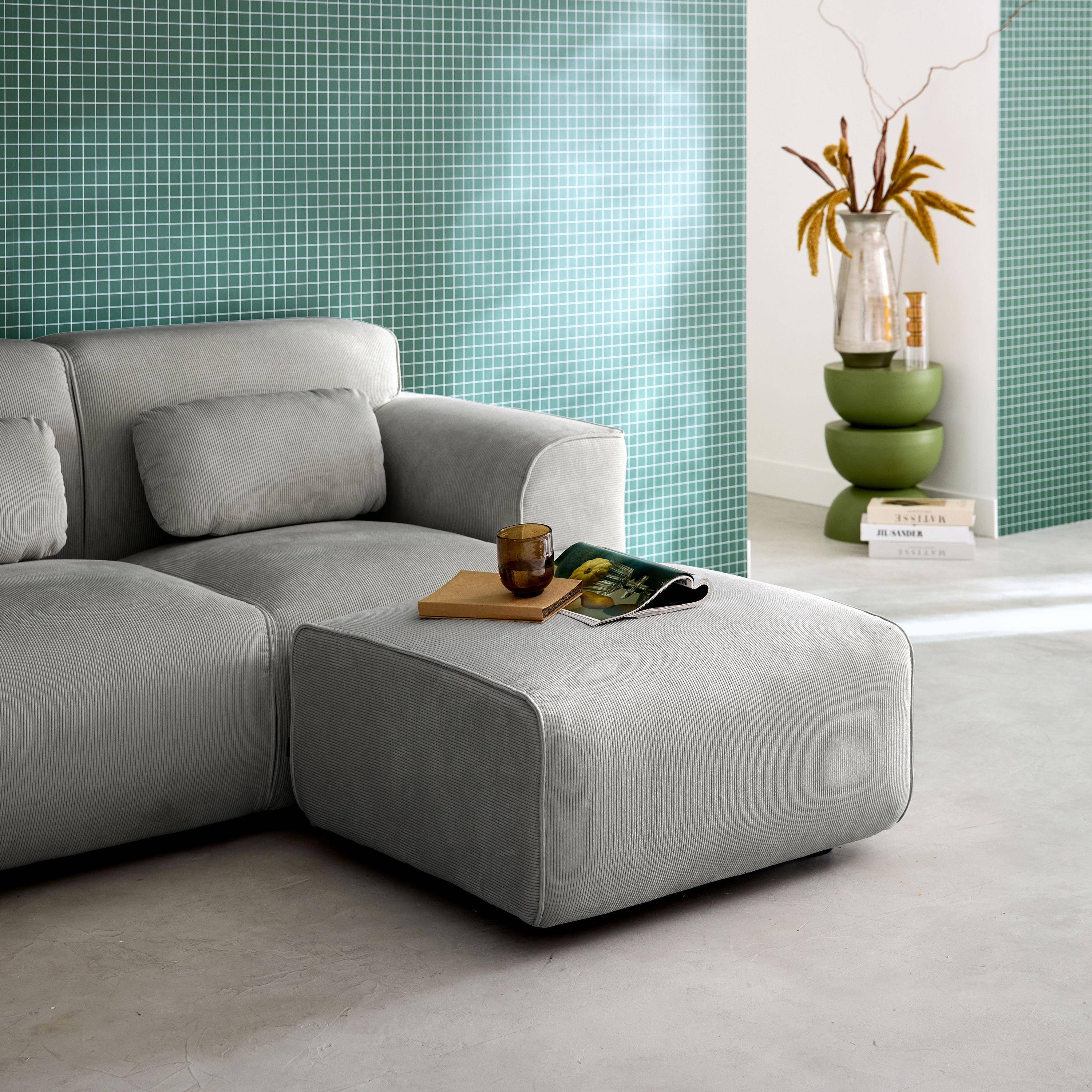 Pufa, podnóżek z sztruksu do sofy 2-osobowej w jasnoszarym kolorze, dł. 76 x gł. 70 x wys. 41 cm - Wallas Photo1