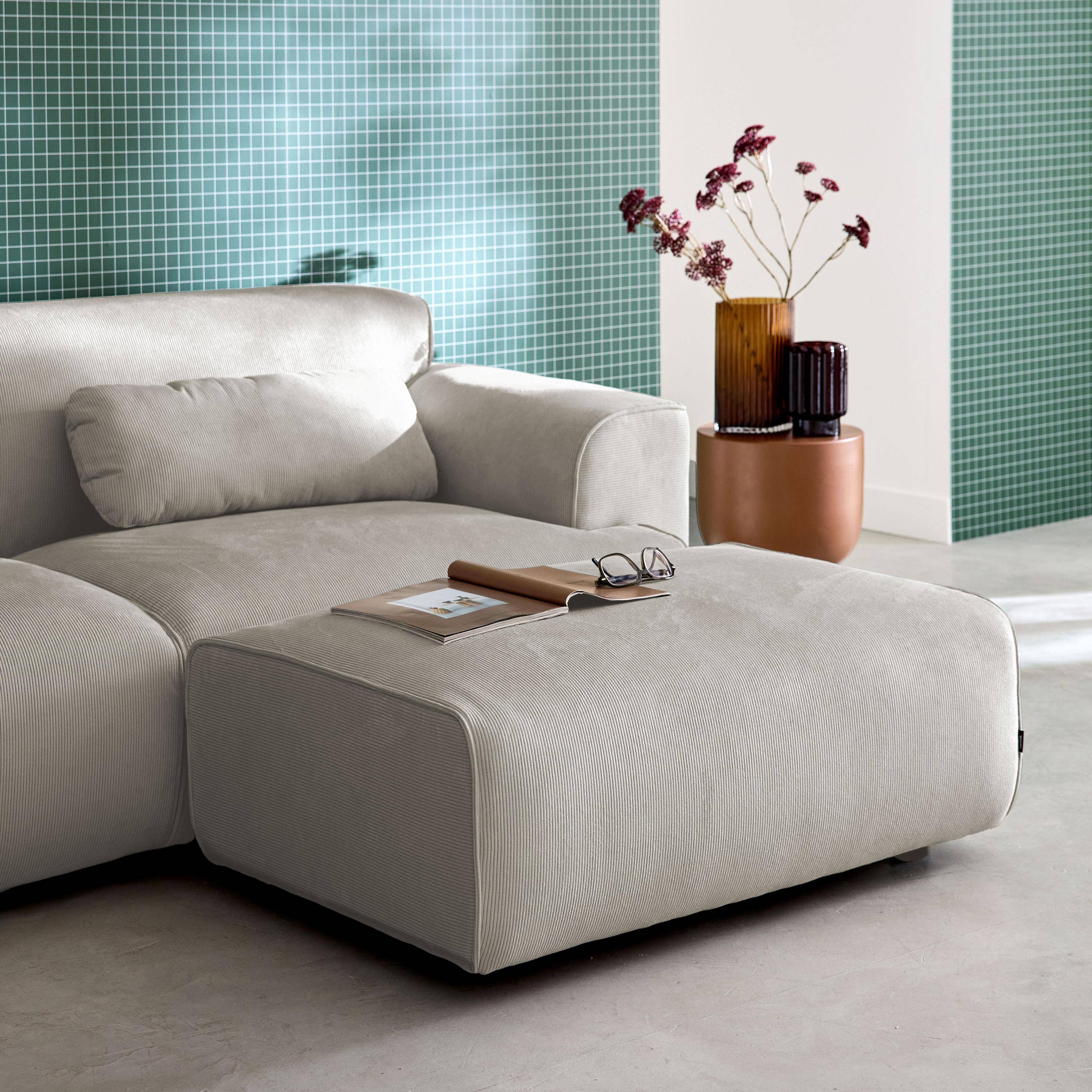 Pufa, podnóżek z sztruksu do sofy 3-osobowej w szaro-beżowym kolorze, dł. 102 x szer. 70 x wys. 41 cm - Wallas,sweeek,Photo1