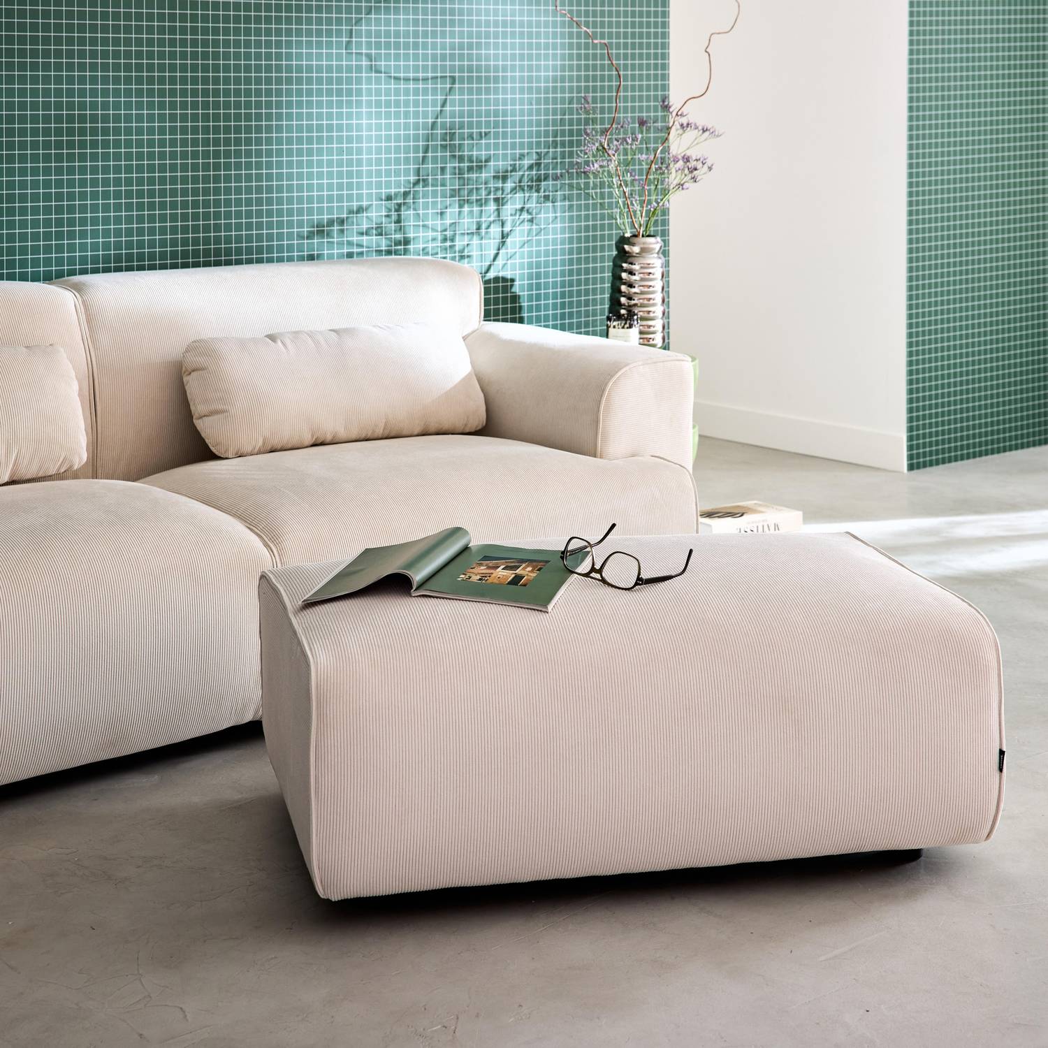 Pouf, module pour canapé, repose-pieds pour canapé 3 places en velours côtelé crème, L 102 x P 70 x H 41cm - Wallas Photo2 Pouf, module pour canapé, repose-pieds pour canapé 3 places en velours côtelé crème, L 102 x P 70 x H 41cm - Wallas Photo2