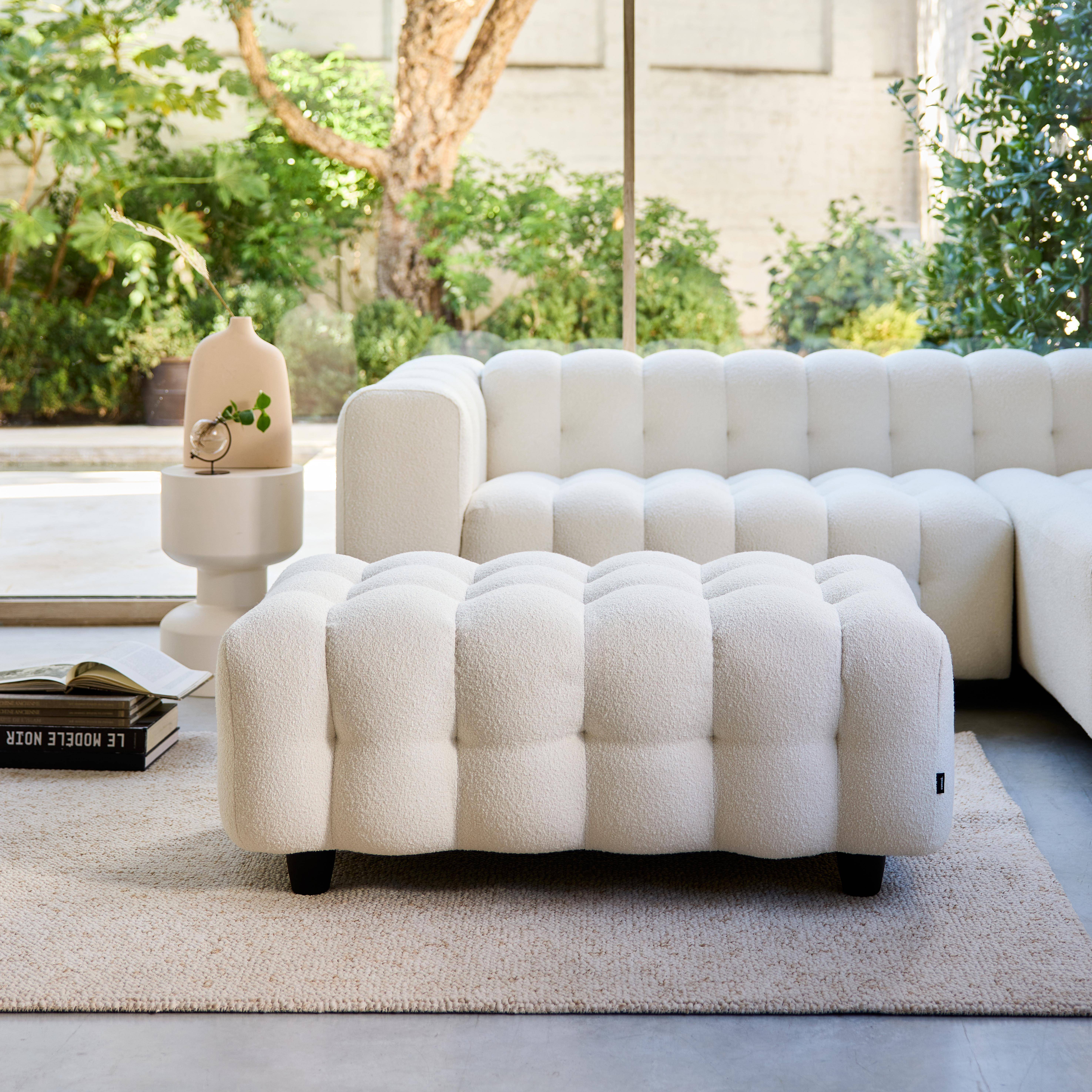 Sitzhocker Fußhocker mit strukturiertem Bouclébezug in creme, für 3-Sitzer Ecksofa L 115 x T 70 x H 48 cm - Leon,sweeek,Photo1