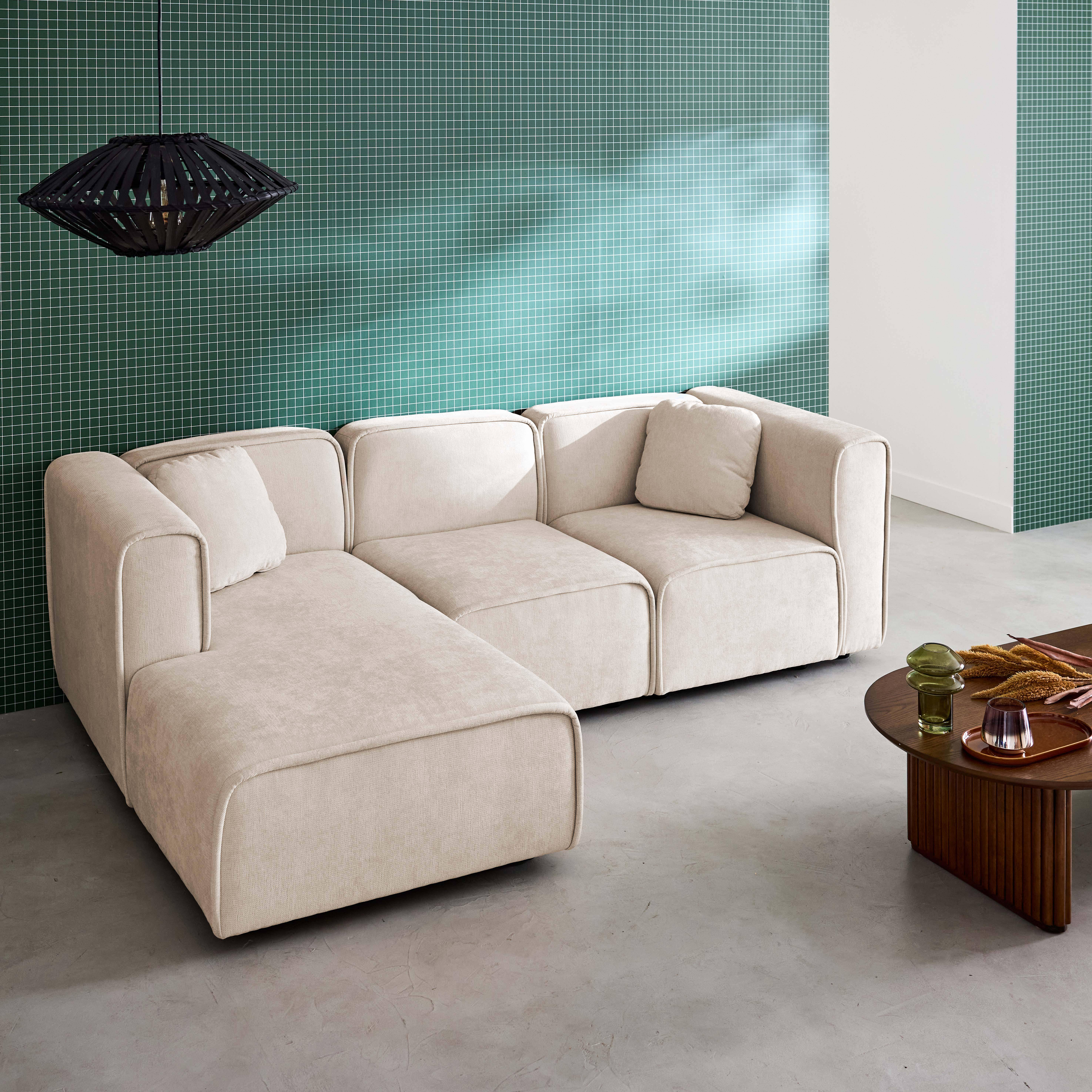 Narożnik lewy 3-osobowy, beżowa tkanina, 2 kwadratowe poduszki, dł. 230 x gł. 145 x wys. 70 cm – Lester,sweeek,Photo2