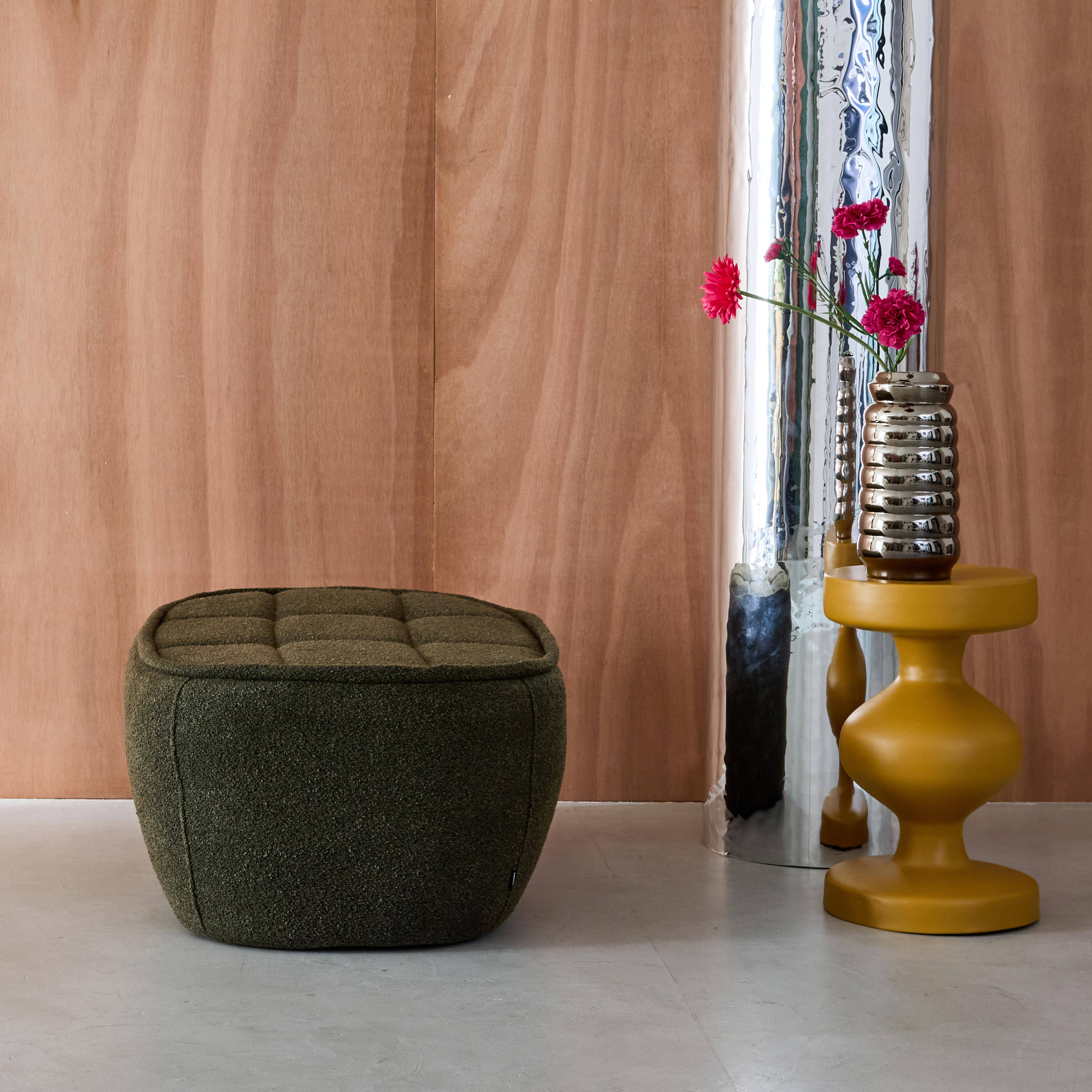 Sitzhocker, Fußhocker mit strukturierem Bouclé-Bezug in khaki für den Sessel Boni B 91 x T 63 x H 40 cm - Boni Photo2