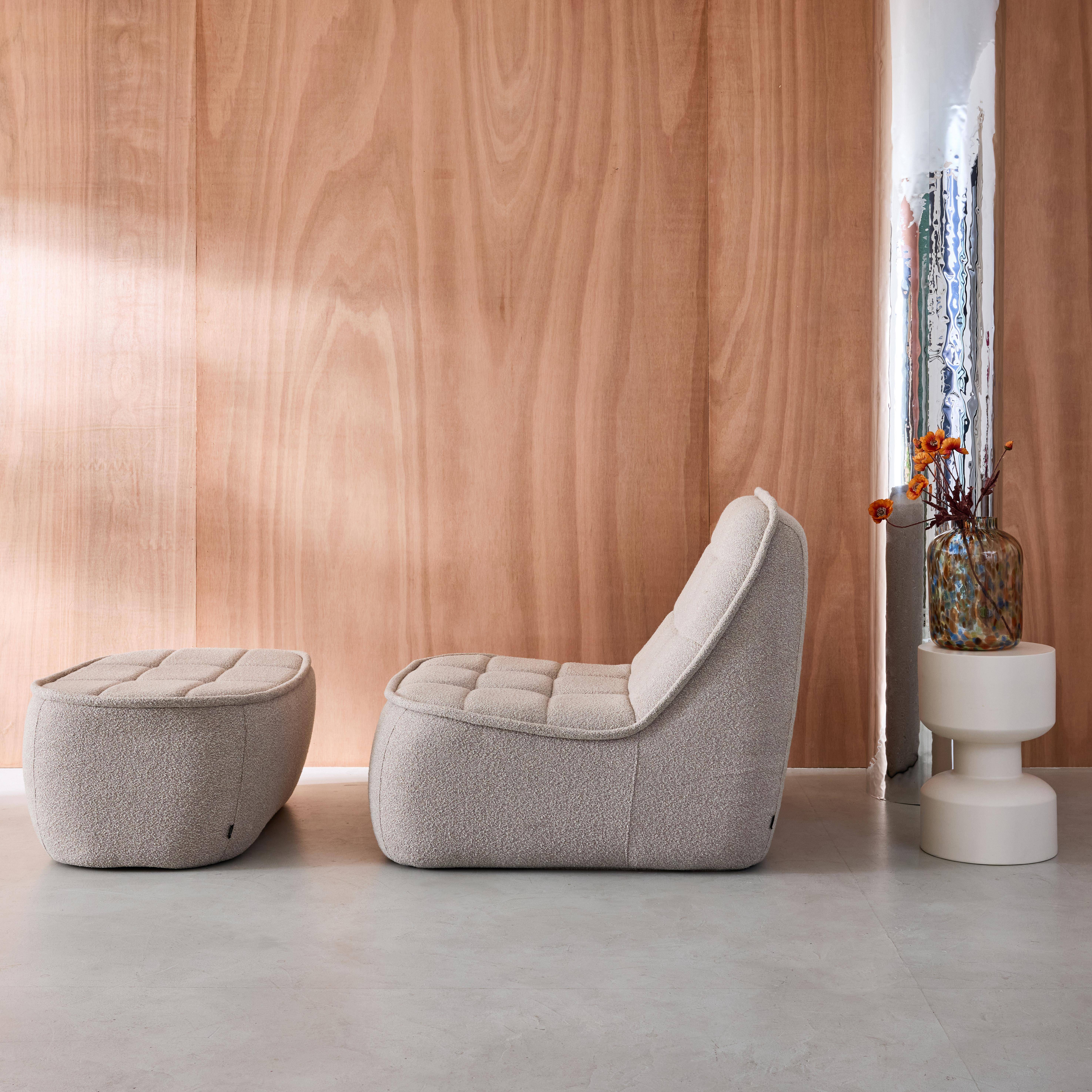 Sessel mit strukturiertem Bouclébezug + Hocker, beige B 93 x T 104 x H 85 cm - Boni,sweeek,Photo2