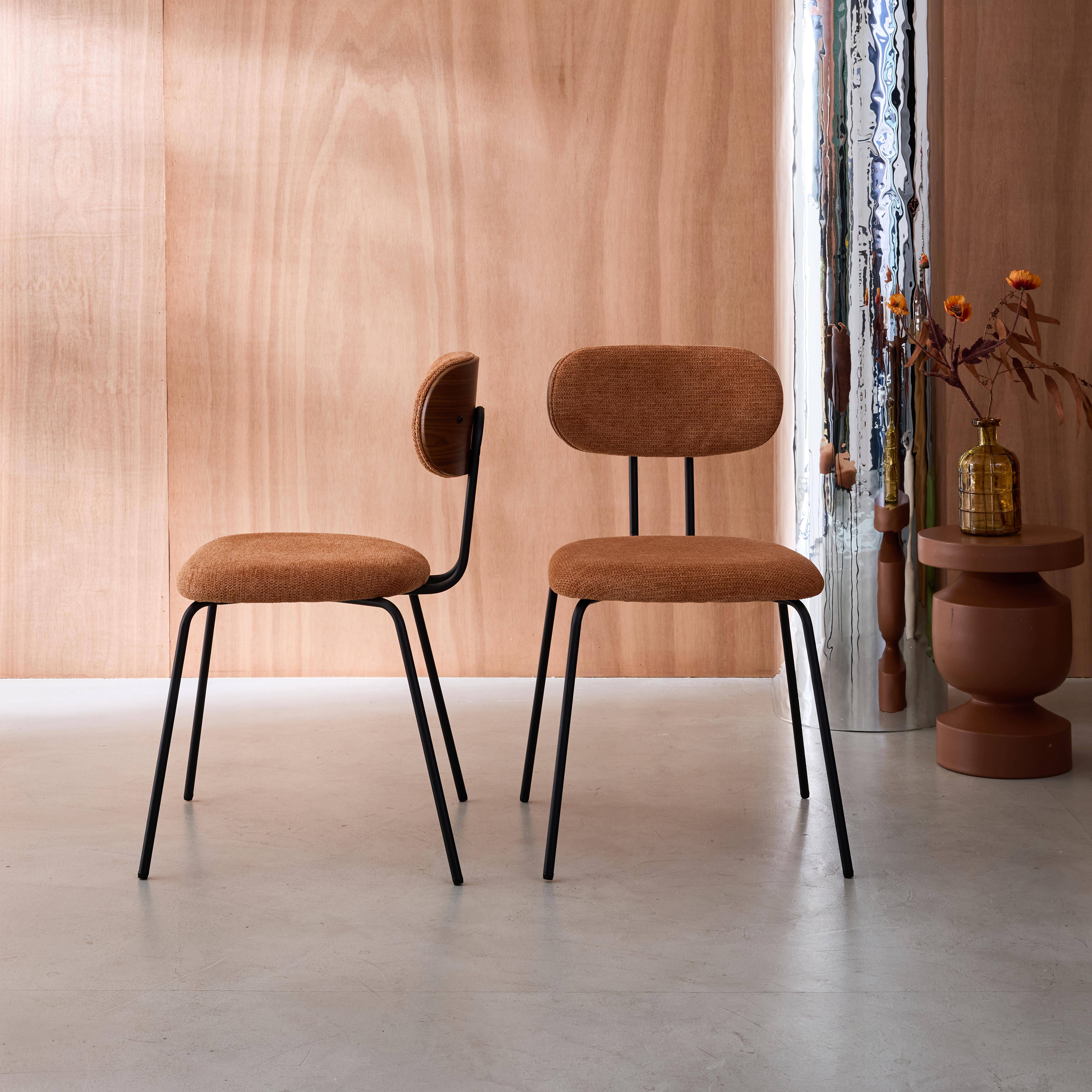 Krzesło w kolorze drewna orzechowego, gięte, z hydrofobową tkaniną w kolorze terakoty i metalowymi nóżkami - dł. 45 x szer. 55 x wys. 80 cm - Erin,sweeek,Photo1