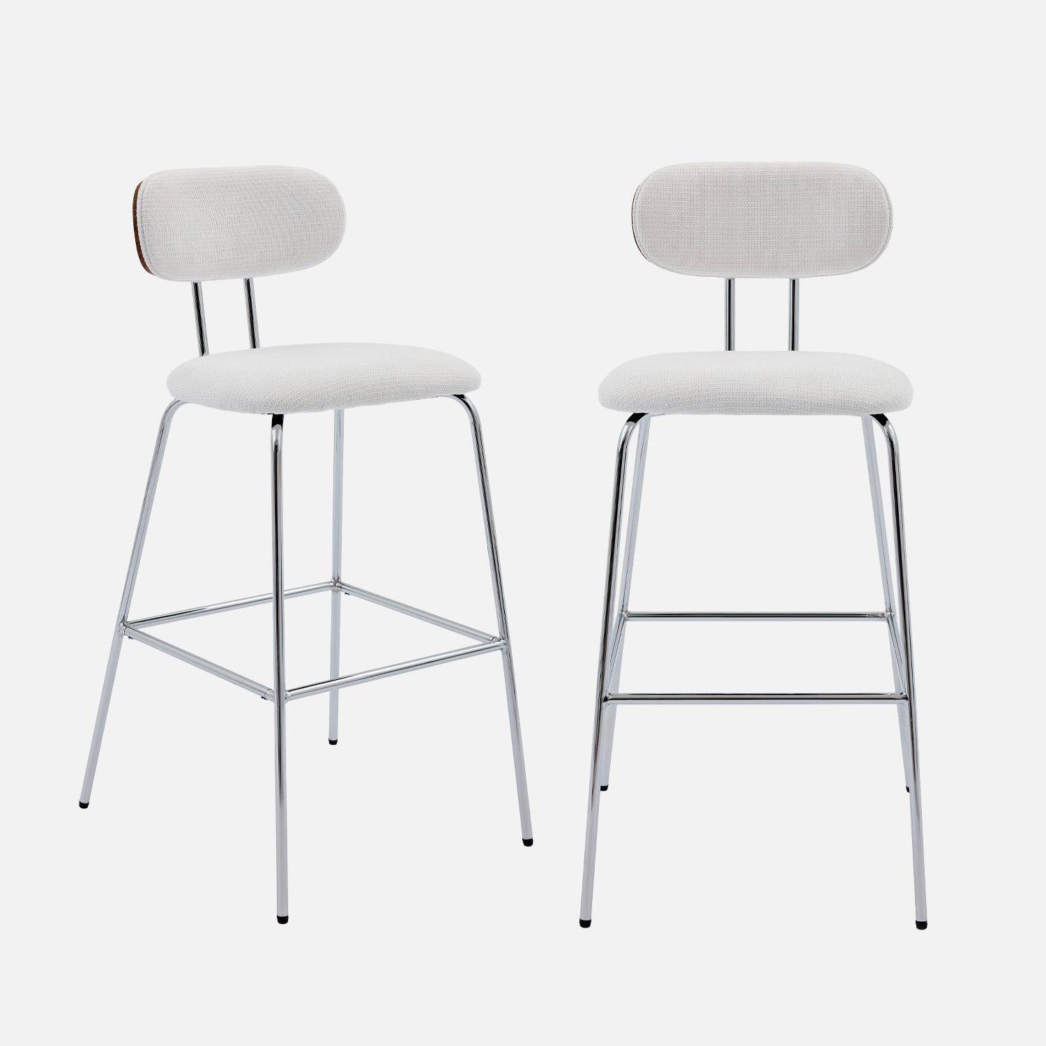 2 tabourets de bar décor bois courbé teinté noyer et tissu déperlant blanc, pieds métal chromé - L 44 x P 51 x H 103cm - Erin Photo1