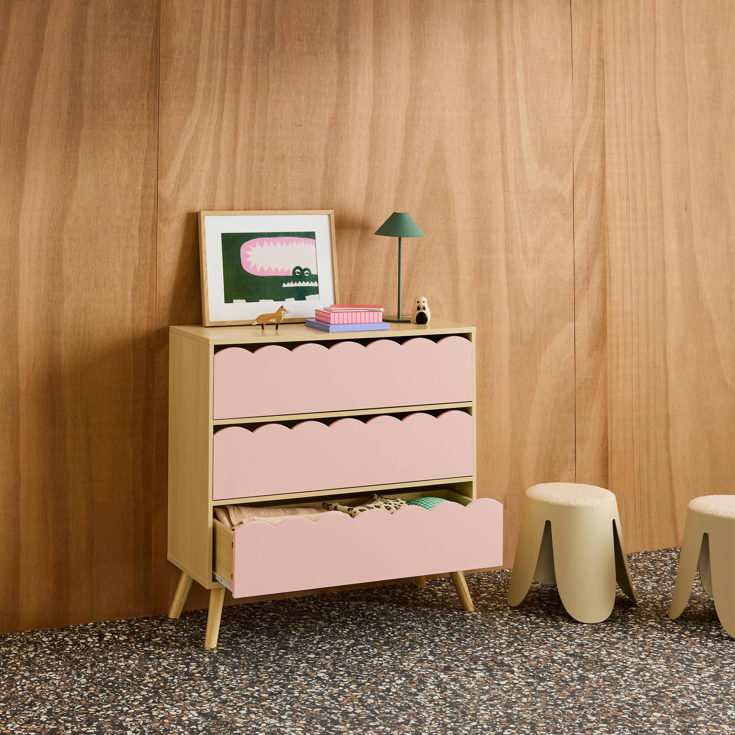 Commode enfant décor bois rose 3 tiroirs, pieds bois de pin - 80 x 30 x 79 cm - Azur,sweeek,Photo2