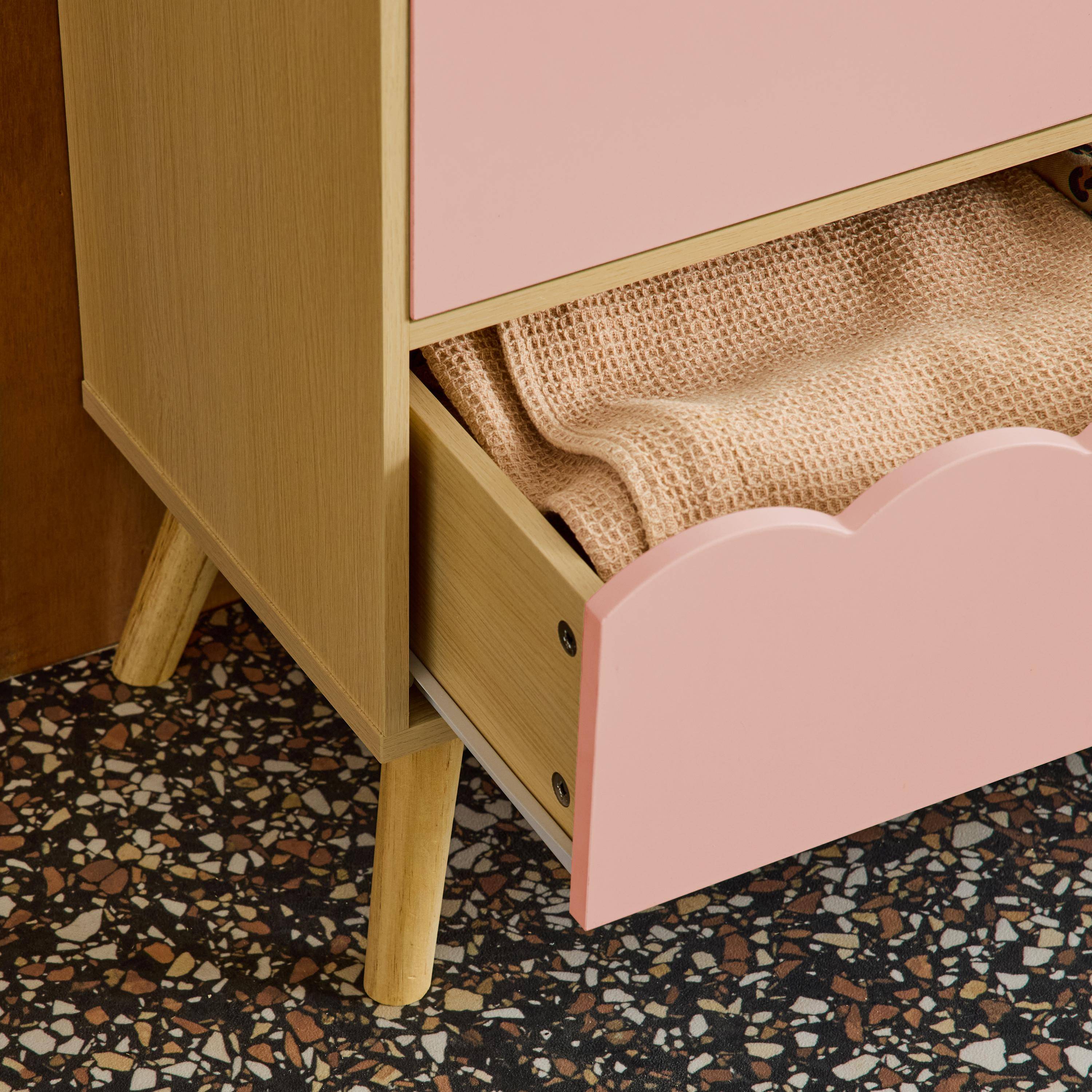 Commode enfant décor bois rose 3 tiroirs, pieds bois de pin - 80 x 30 x 79 cm - Azur Photo4