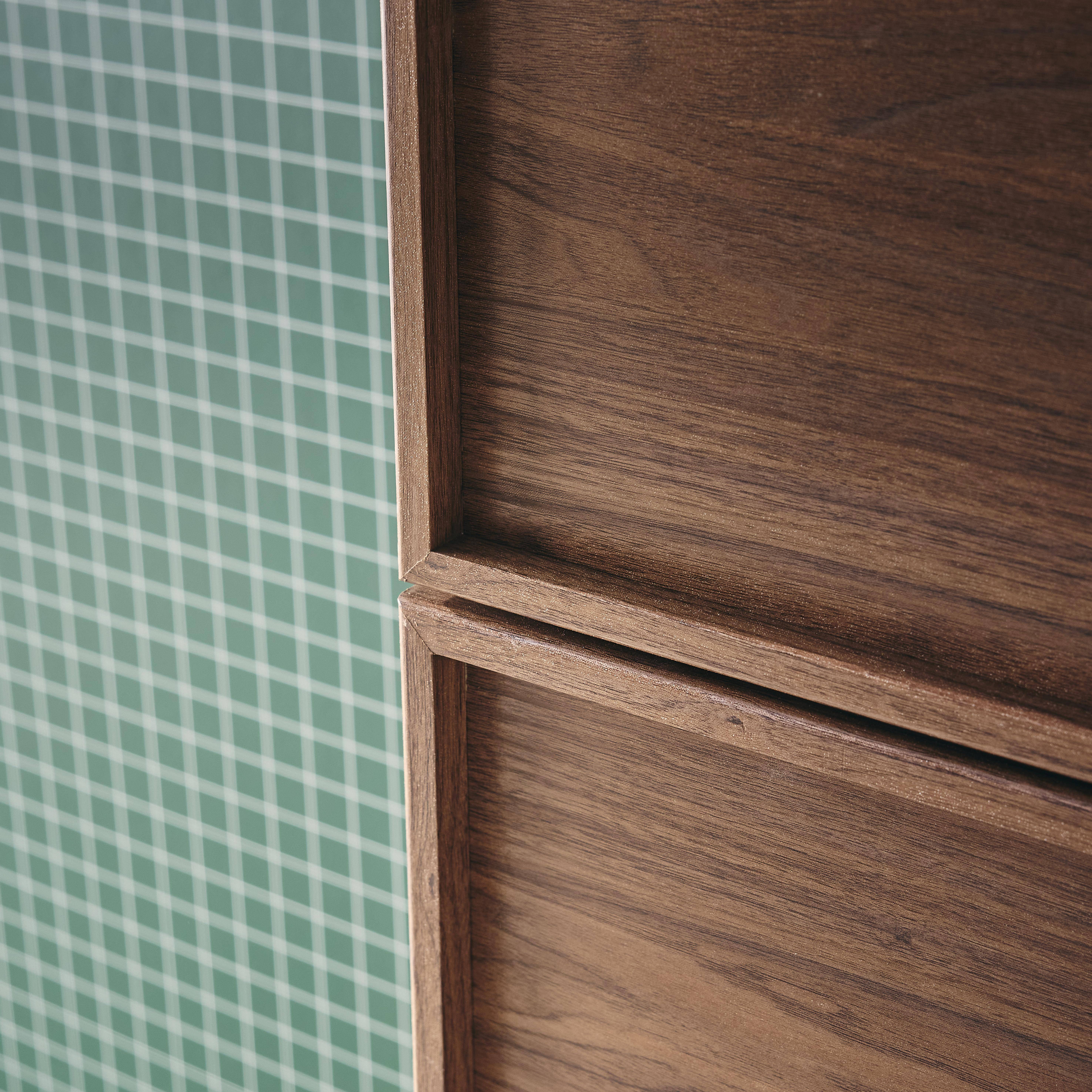 Walnoot houteffect ladekast met 4 laden L 48 x B 43 x H 98,5cm - Kuba Photo4