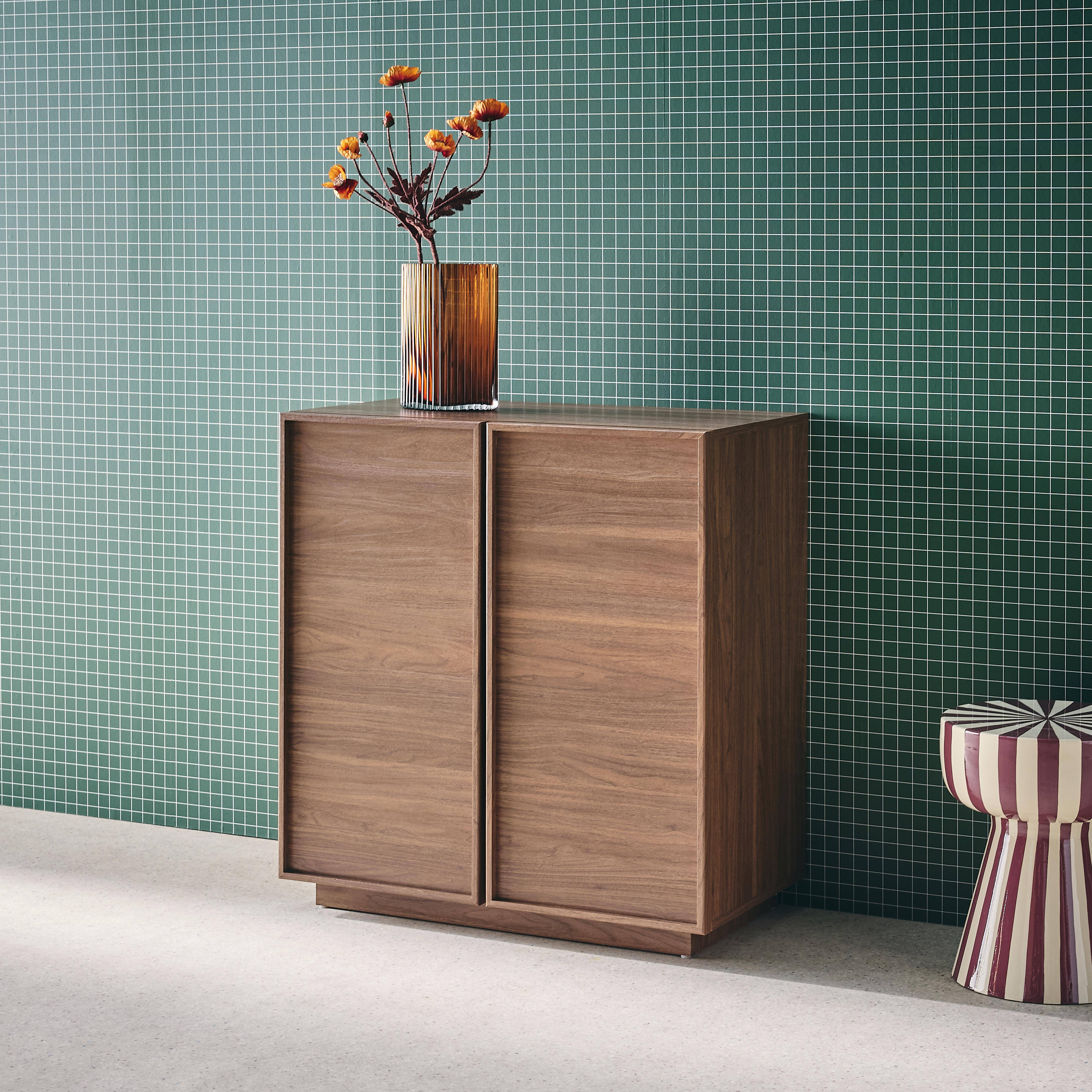 Anrichte Holzlook 2 Türen 80 cm 4 Fächer nussbaumfarben B 80 x T 43 x H 85 cm - Kuba Photo3