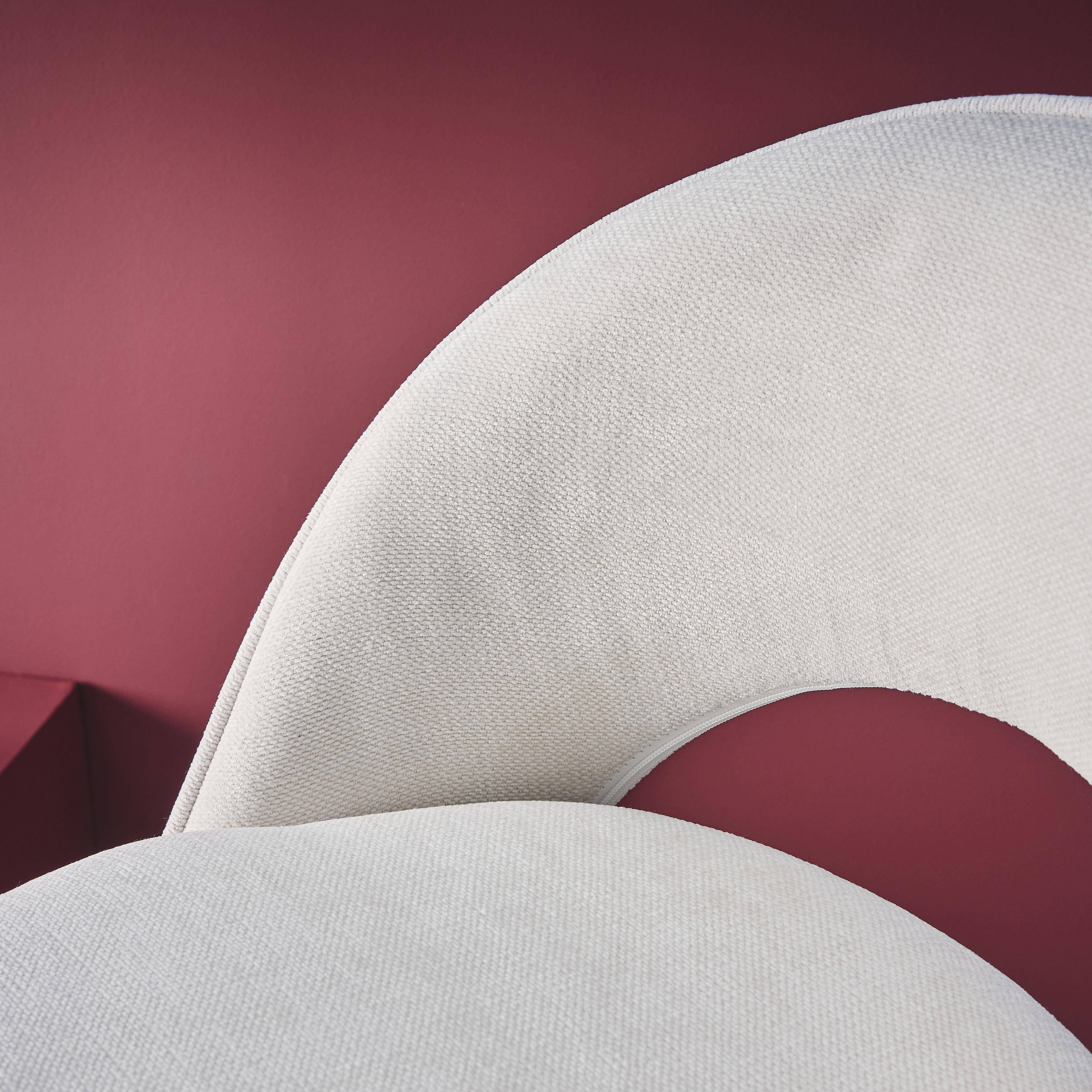 Verstelbare metalen en stoffen barstoel met witte basis (set van 2) gebroken wit L 49 x B 49 x H 88,5-110cm - Abby,sweeek,Photo4