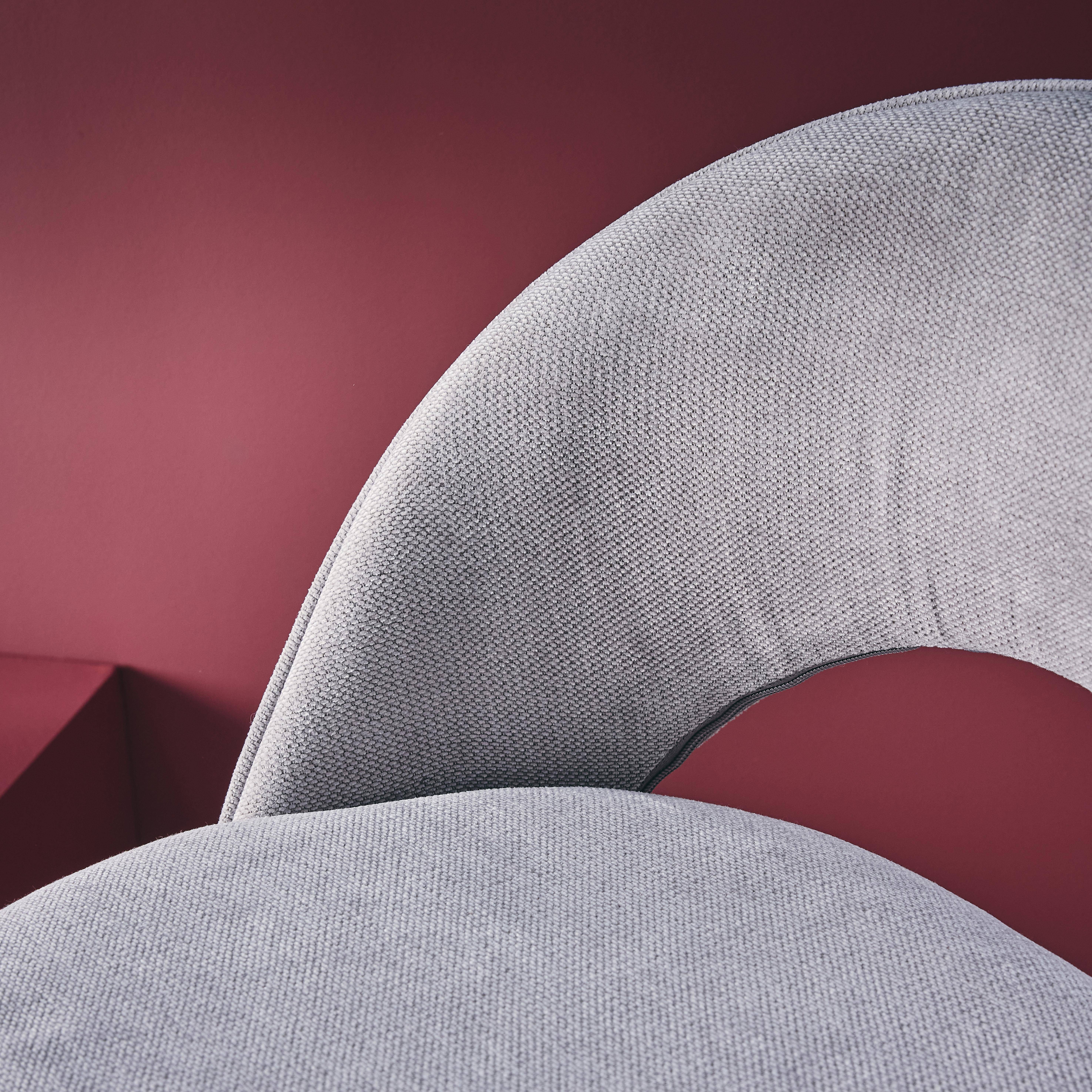 Lot de deux tabourets de bar ajustables métal et tissu gris clair, pied blanc - L 49 x P 49 x H 88,5-110cm - Abby,sweeek,Photo4