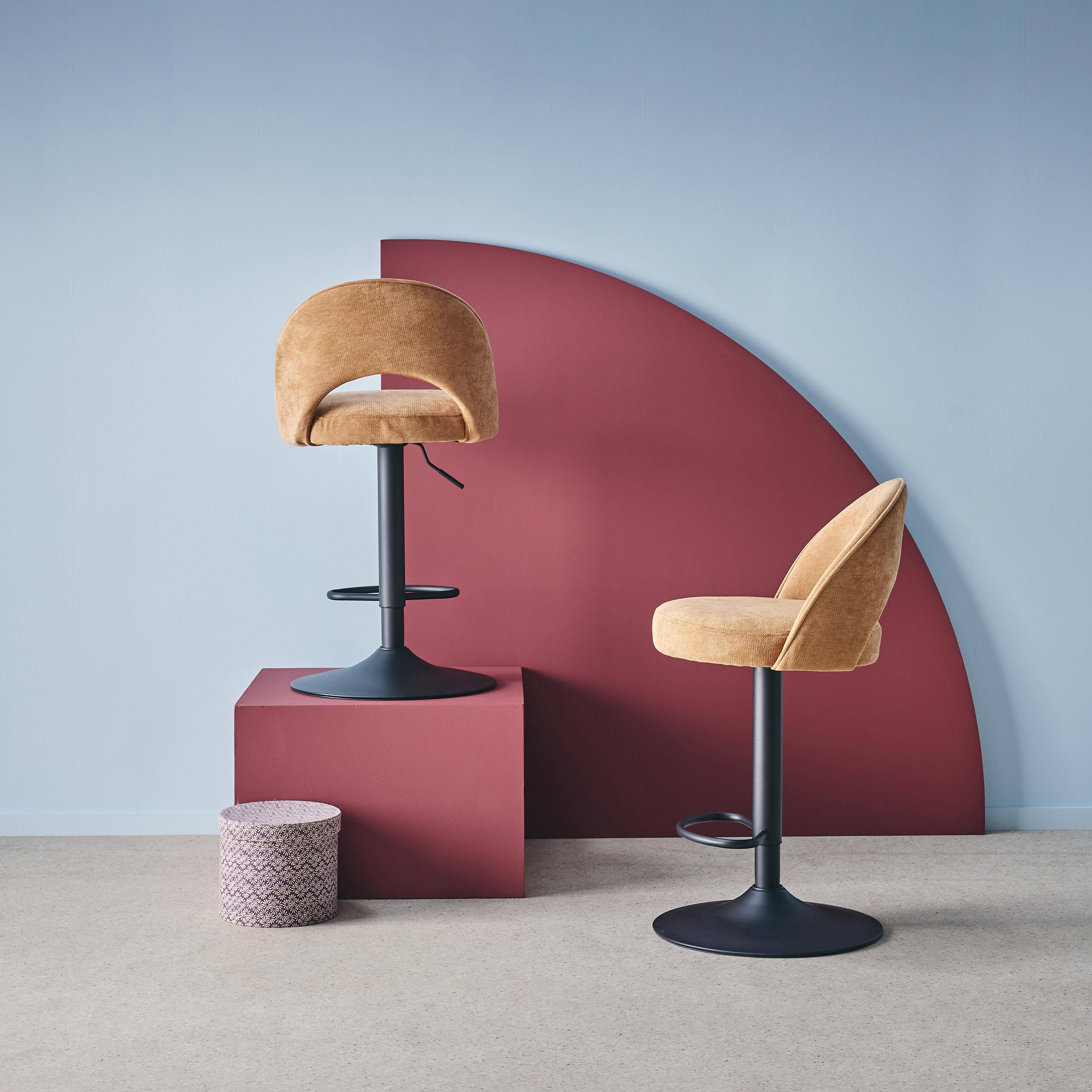 Verstelbare metalen en stoffen barstoel met zwarte basis (set van 2) camel L 49 x B 49 x H 88.5-110cm - Abby Photo3