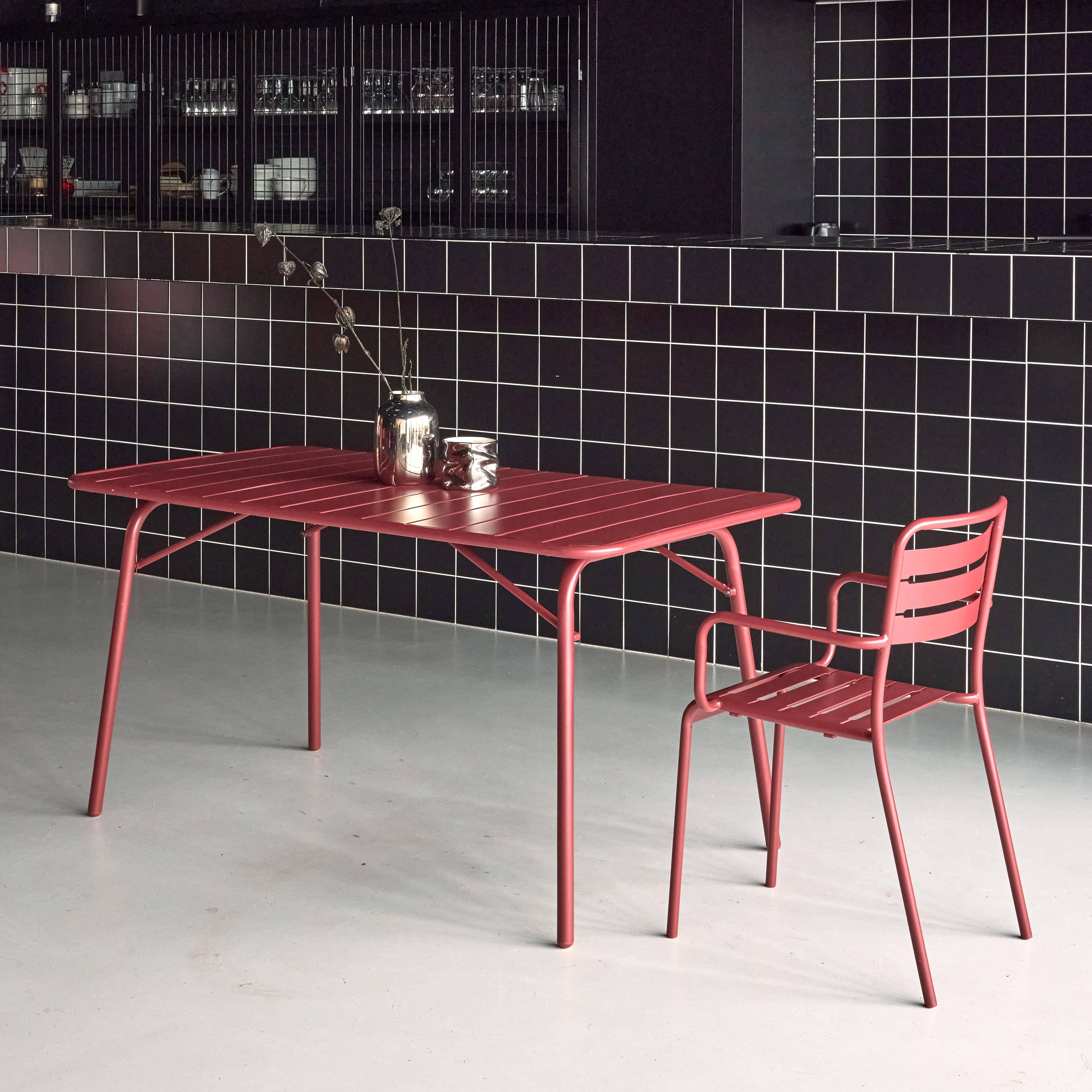 Table de jardin pliante métal 6 places, terre de sienne, Amelia, 140x80cm, traitement antirouille, lattes et bords arrondis Photo2