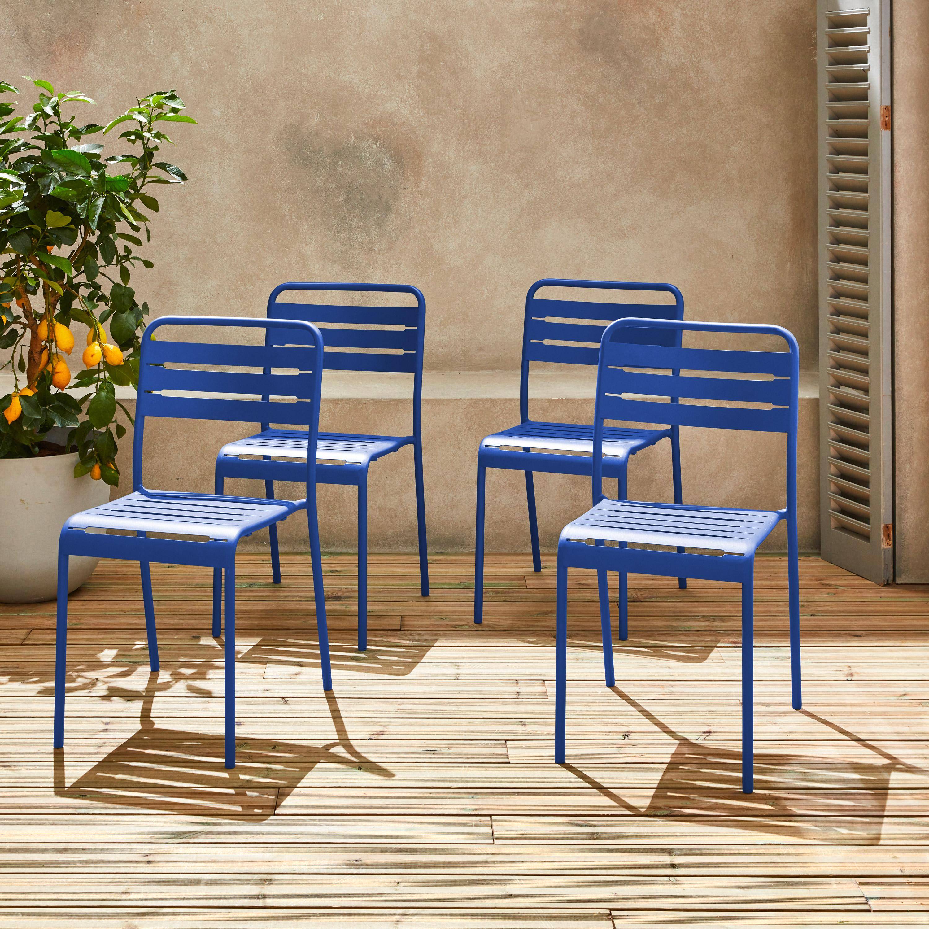 Set of 4 stackable steel garden chairs, Amelia, electric blue, 44x52x79 cm,sweeek,Photo1