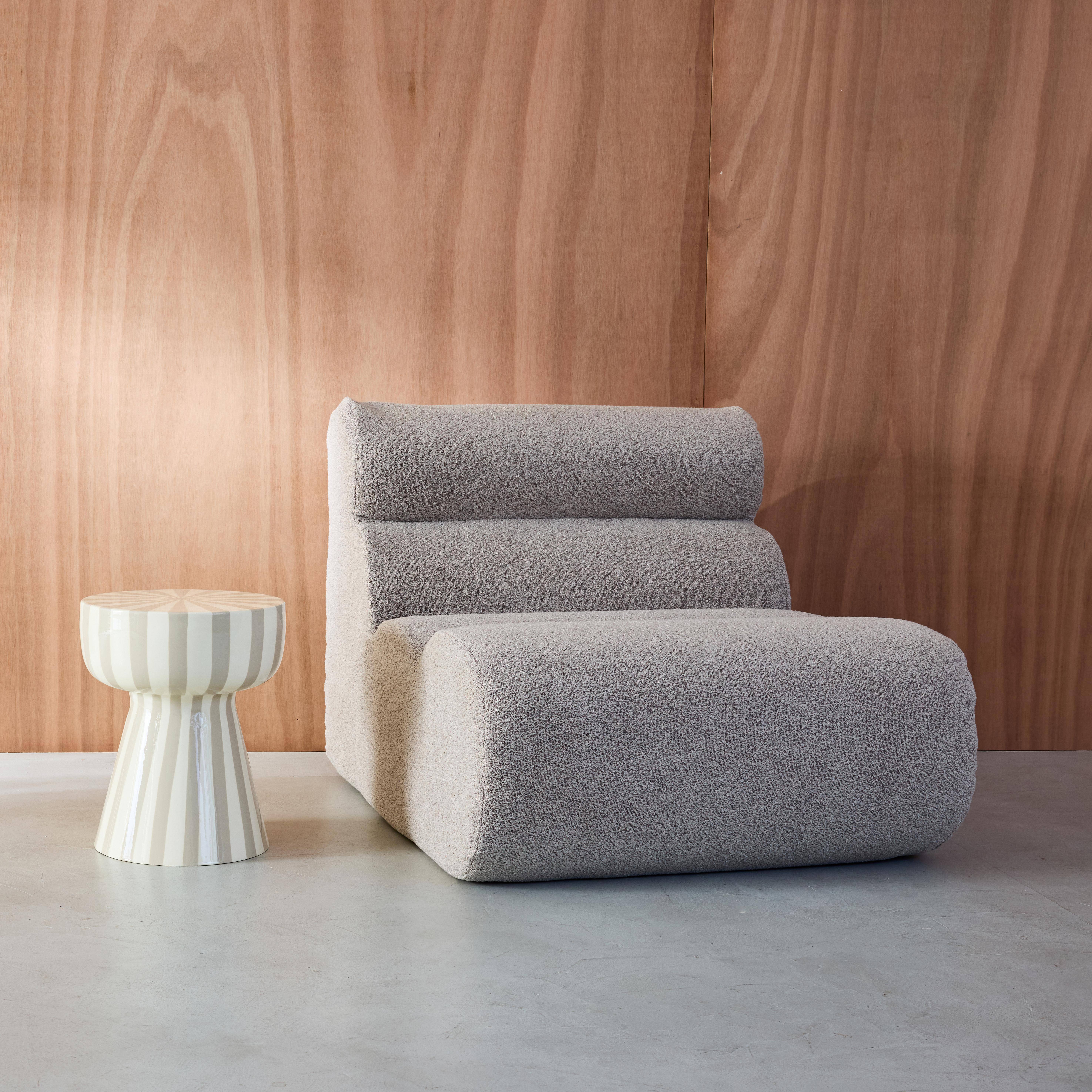 Bijzettafel, nachtkastje, geëmailleerd staal gestreept grijsbeige en wit Ø34 x H41cm - Ziggy Photo2