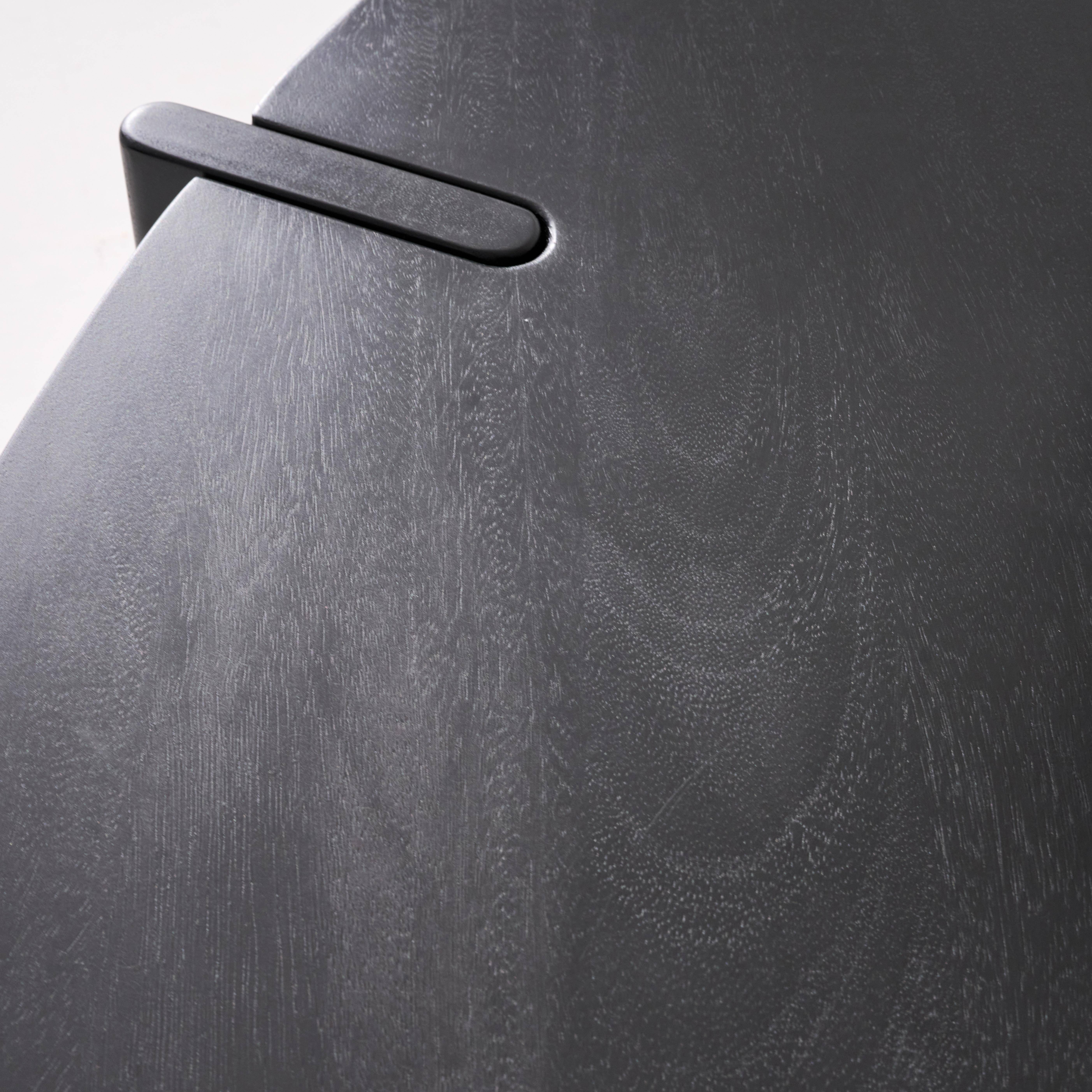 Table basse ovale en bois de manguier massif noir 120cm Photo4